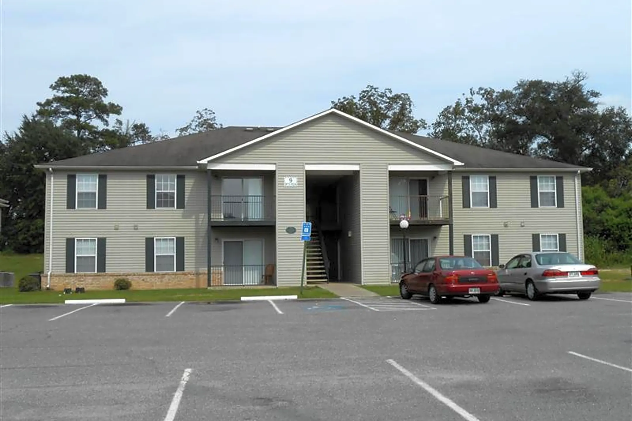 801 Naomi St Apartments Waycross, GA 31501