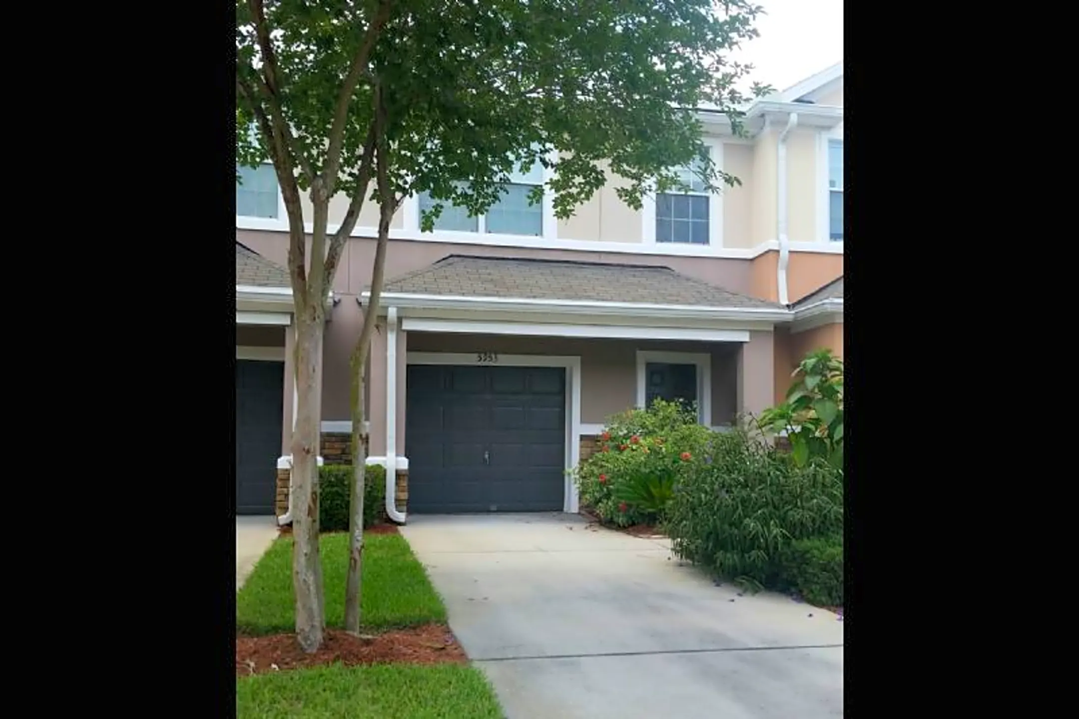 5953 Pavilion Dr Townhomes Jacksonville, FL 32258