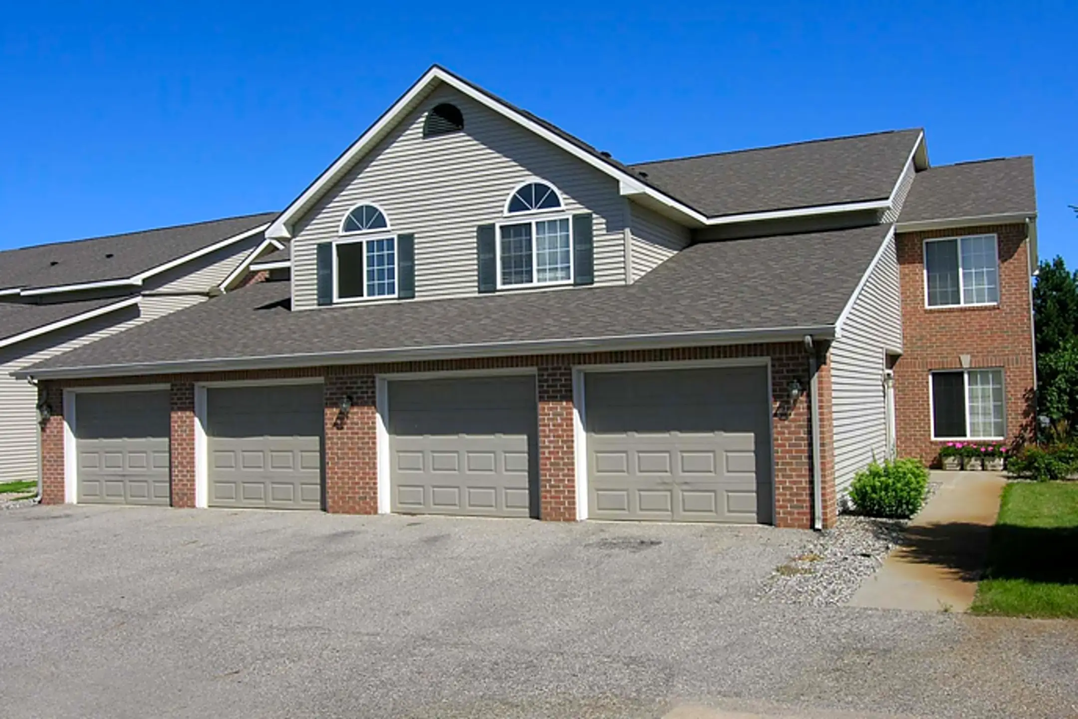 The Abbey 2575 Heartland Blvd Ionia, MI Apartments for Rent Rent.