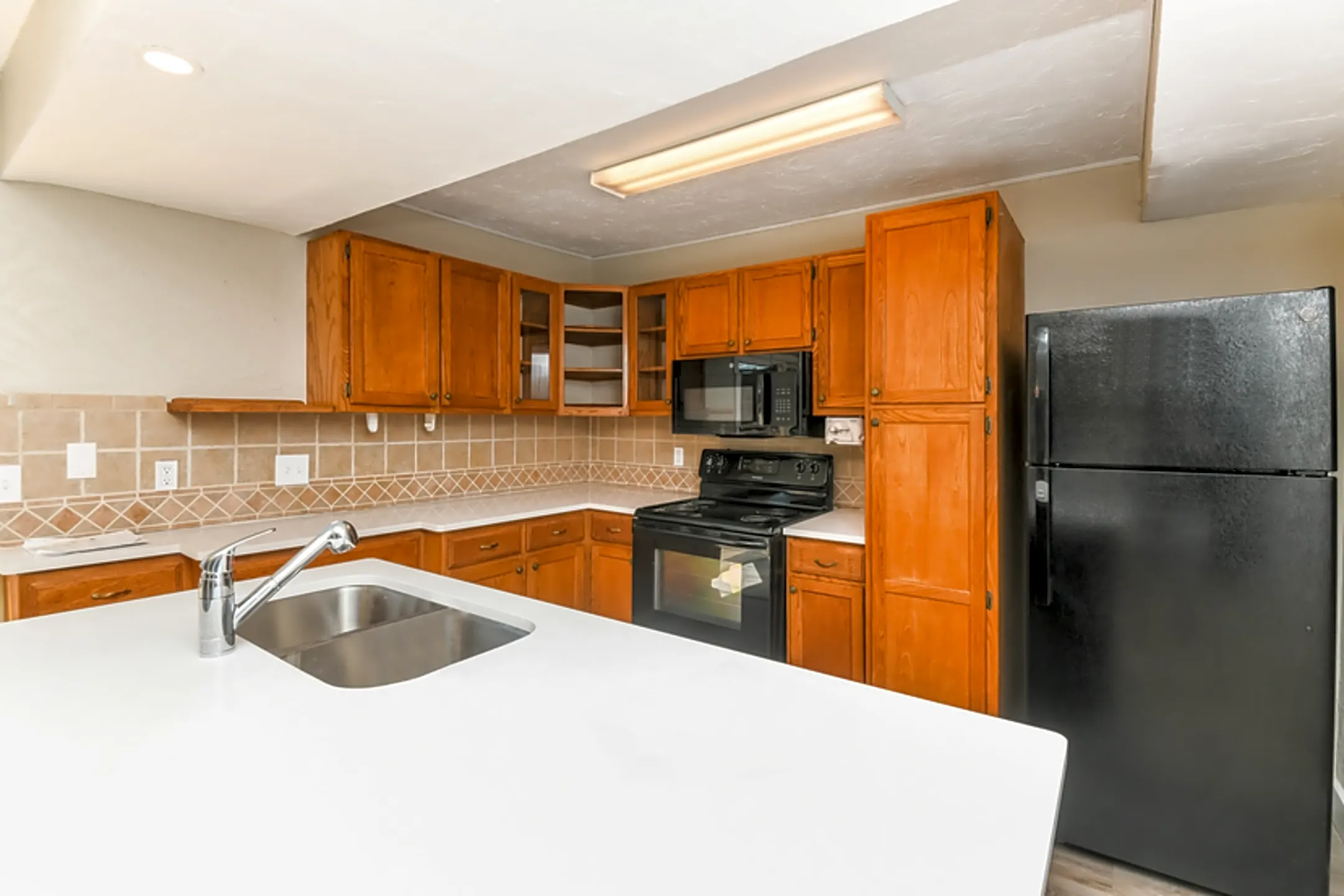 Kitchen - 10617 Dorothy Drive - Oklahoma City, OK