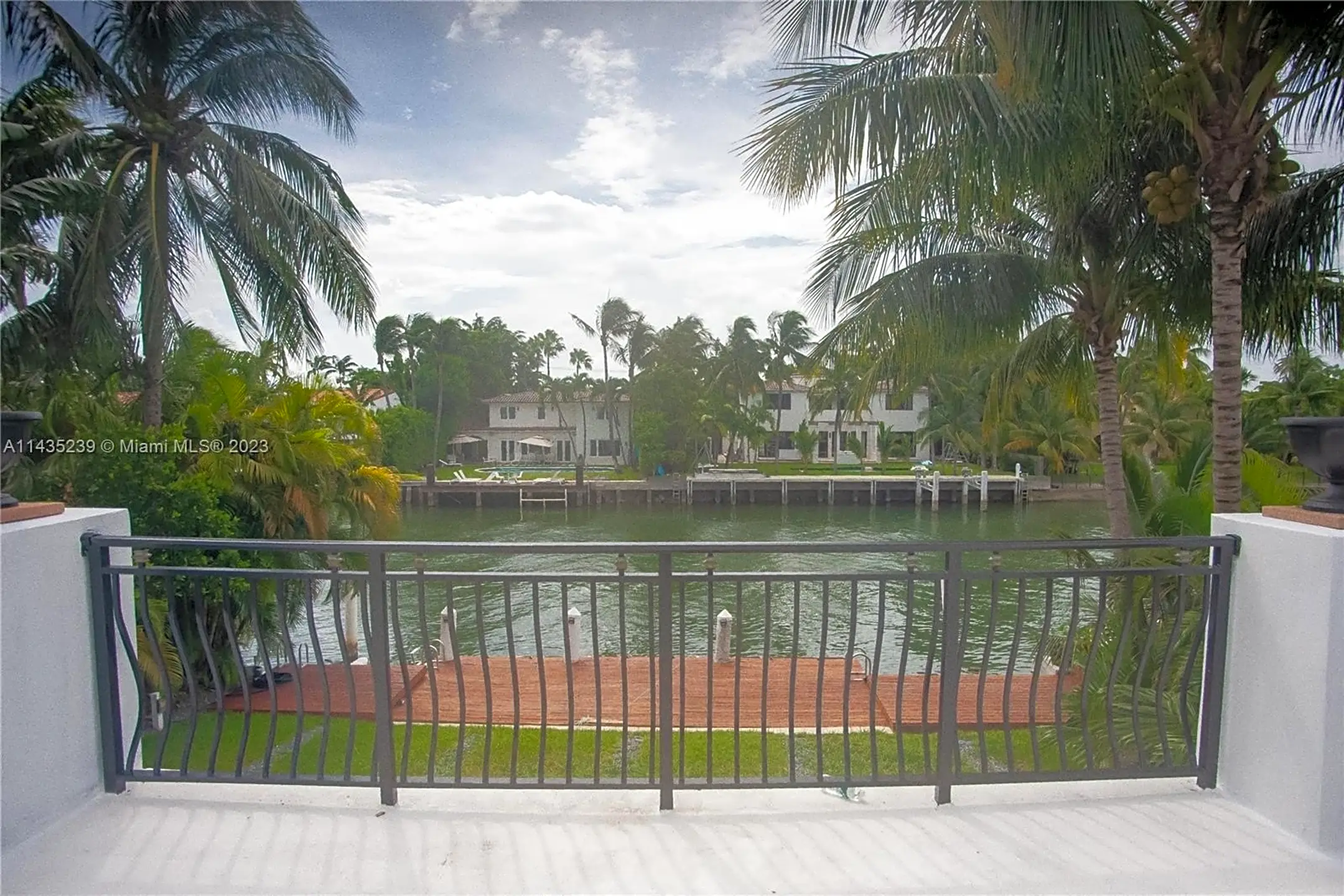 Playground - 4464 Prairie Ave - Miami Beach, FL