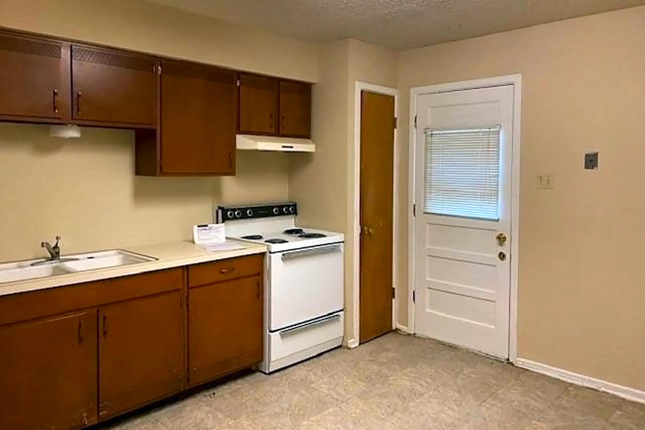 501 Plaza Dr Slaton, TX Apartments for Rent Rent.