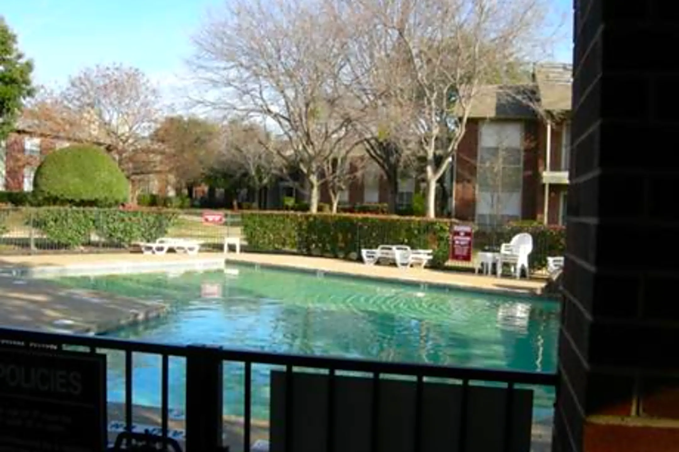 Charter Oak 105 E Harwood Rd Euless, TX Apartments for Rent Rent.