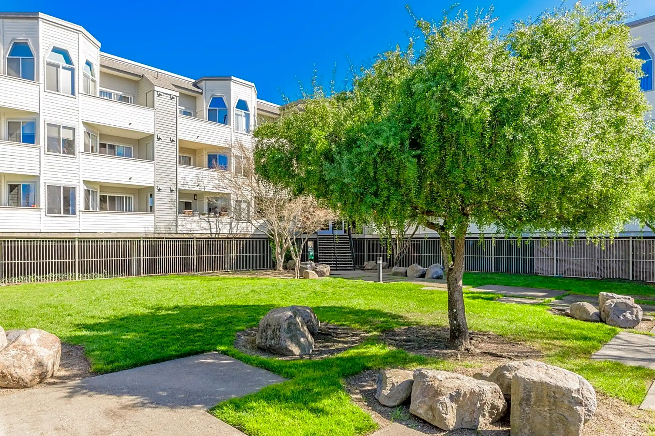 Bridgecreek Apartments 1599 S Novato Blvd Novato, CA Apartments for