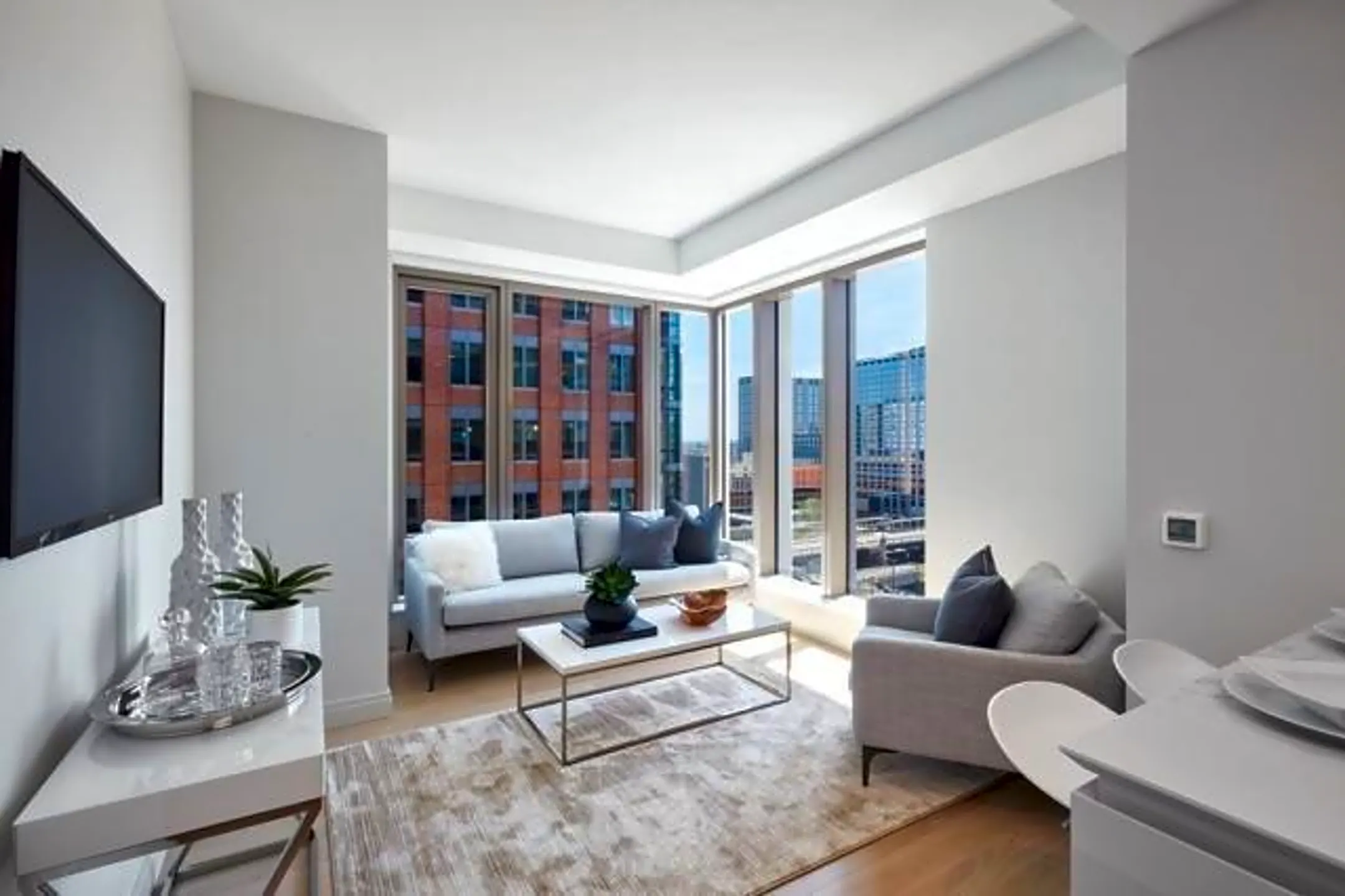 135 Seaport Blvd Condos - Boston, MA 02210