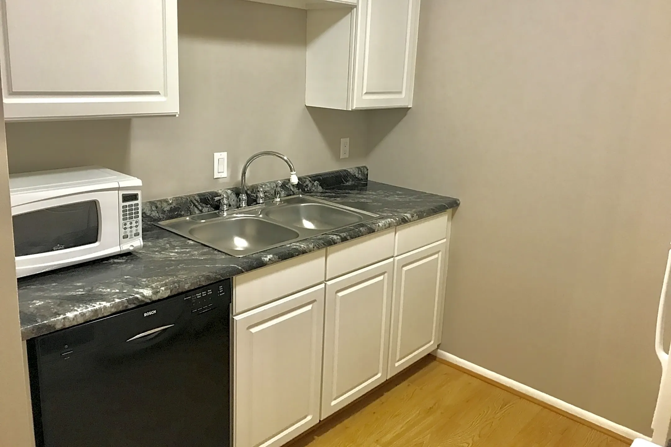 1601 N Innsbruck Dr Unit 233 Fridley, MN Houses for Rent Rent.