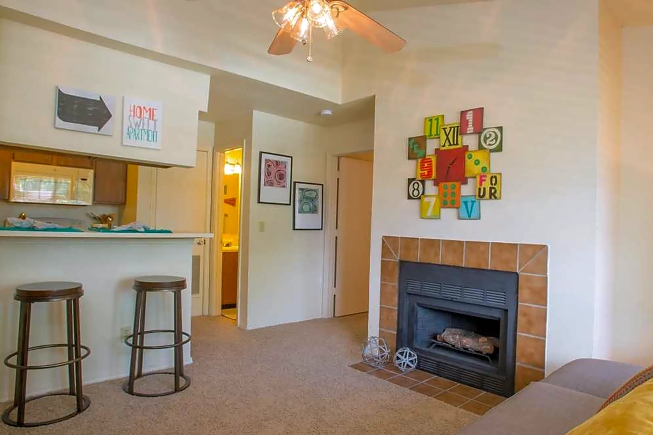 Living Room - Chardonnay - Tulsa, OK
