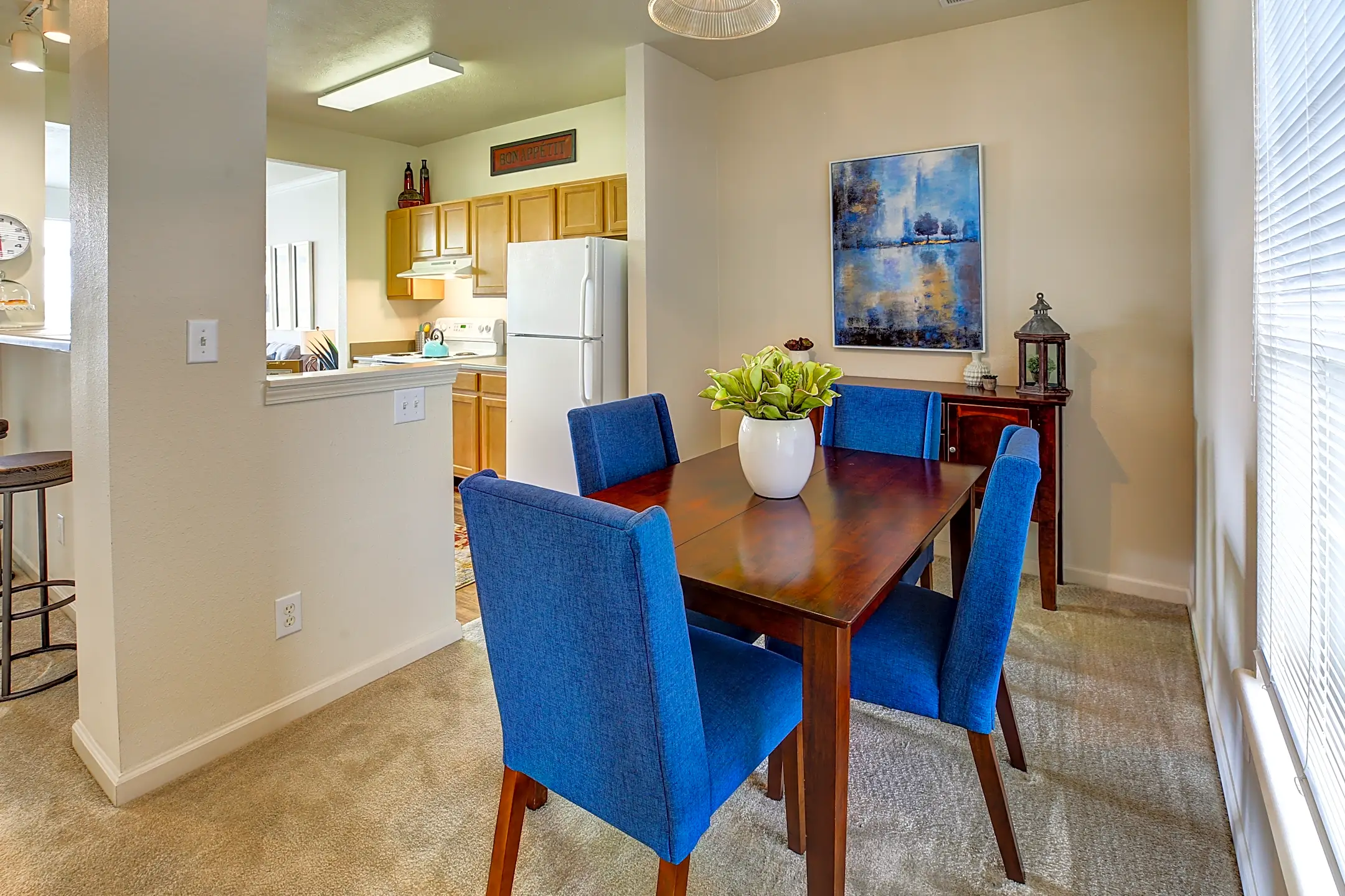 Lakeshore Apartments 727 Beachfront Dr Evansville, IN Apartments