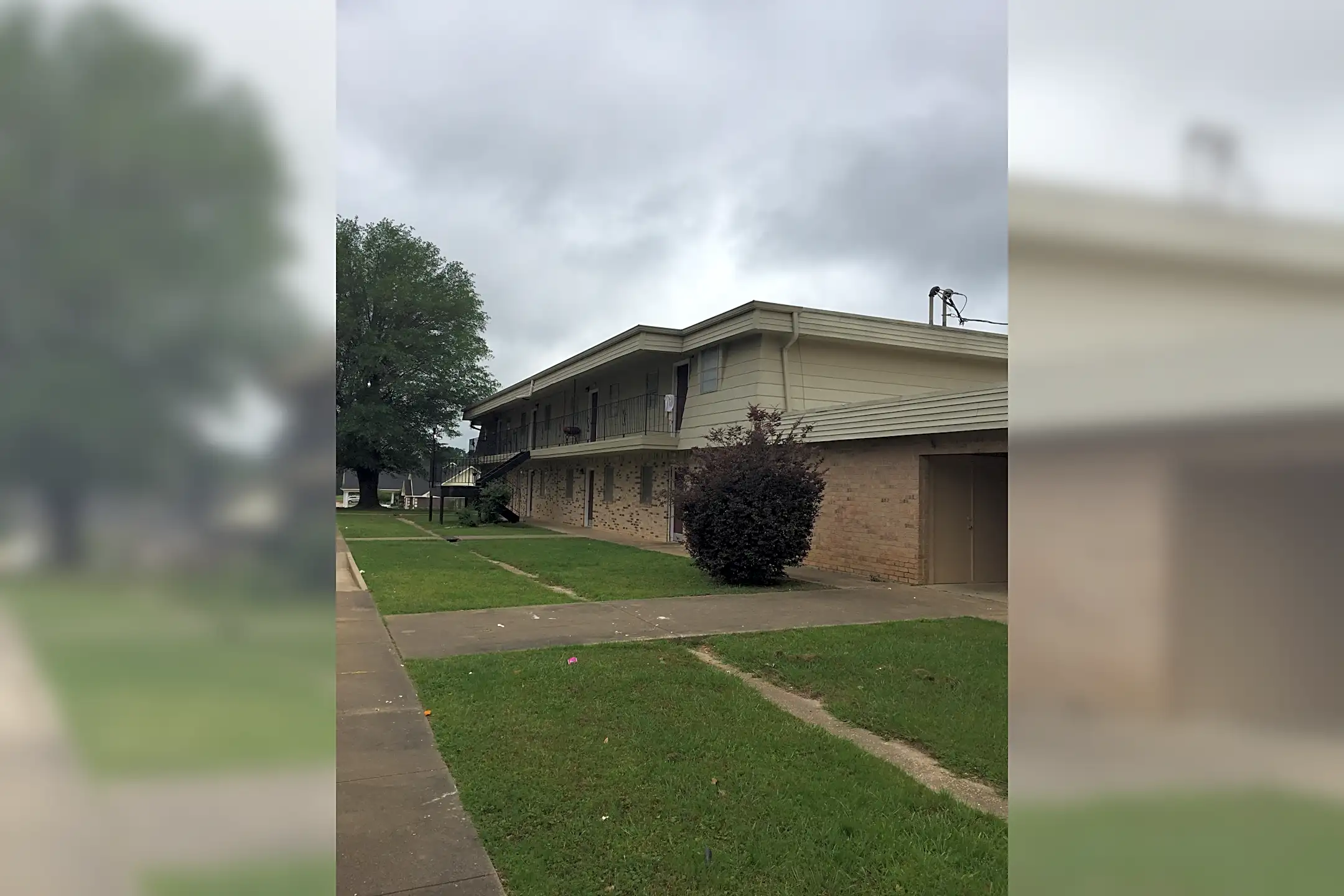 2901 E Travis St 2901 E Travis St unit UNIT6 Marshall, TX Houses