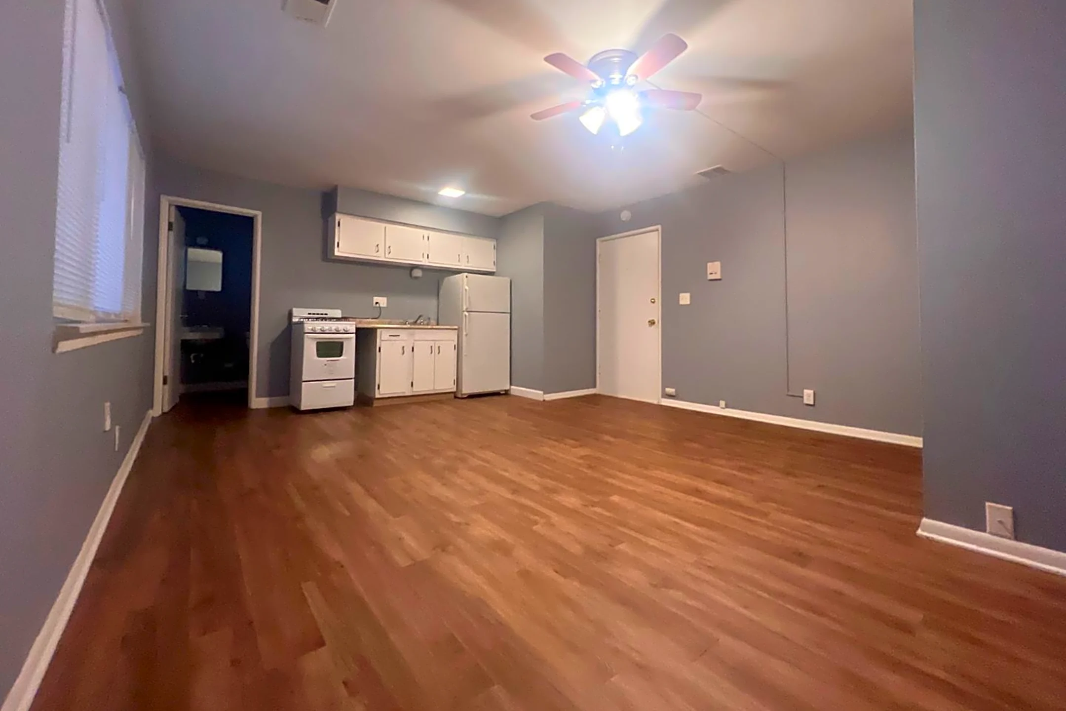 1517 E Royall Pl 1517 E Royall Pl unit 6 Milwaukee, WI Houses for