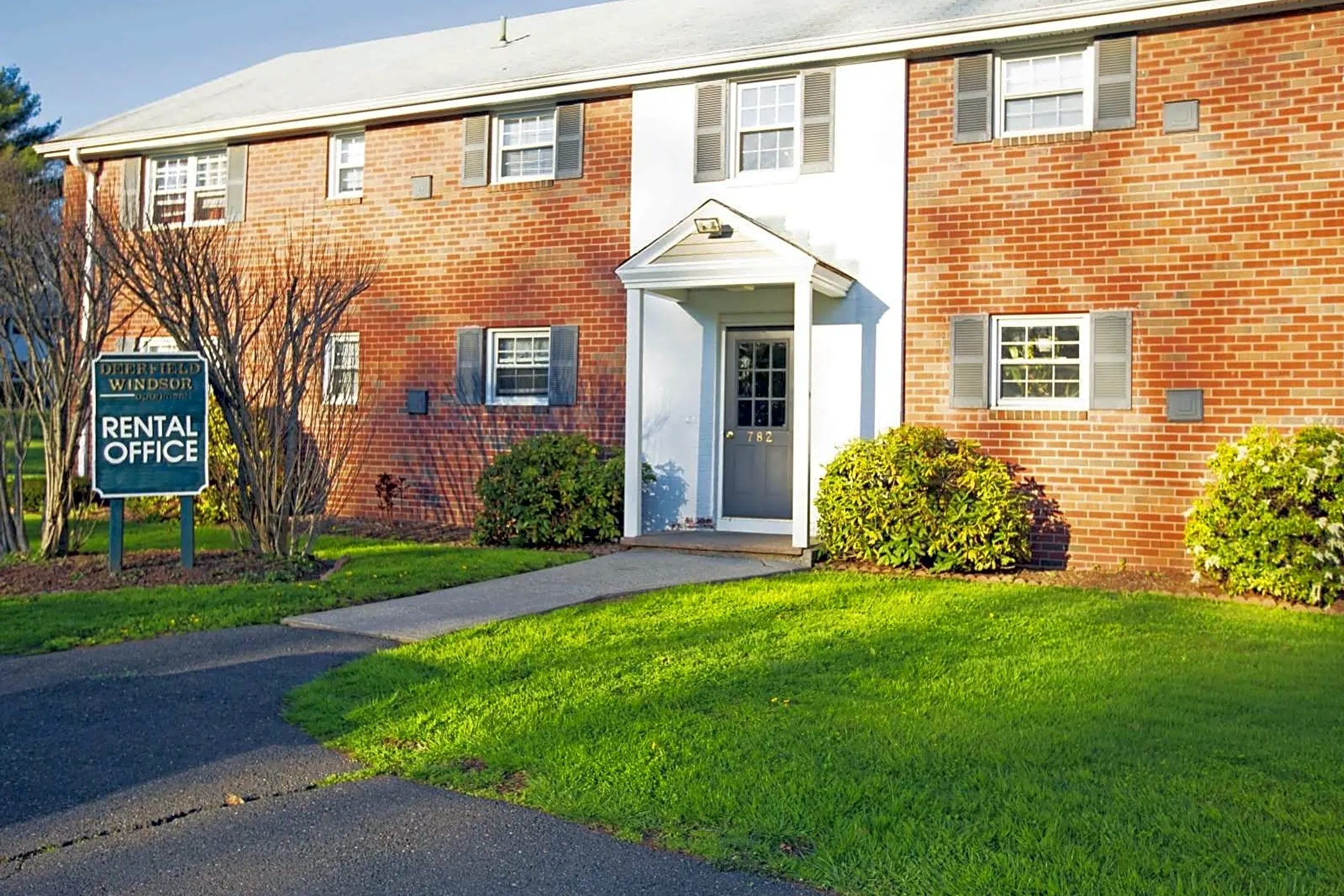 Apartments For Rent Windsor Ct