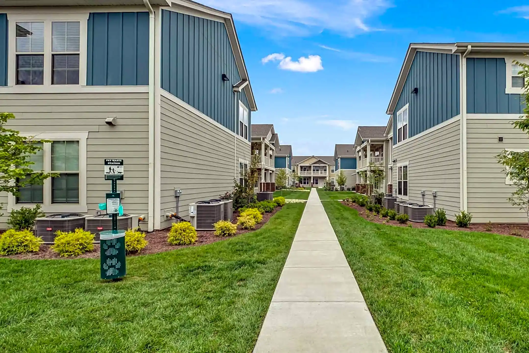 Springs at LaGrange Apartments Louisville, KY 40223