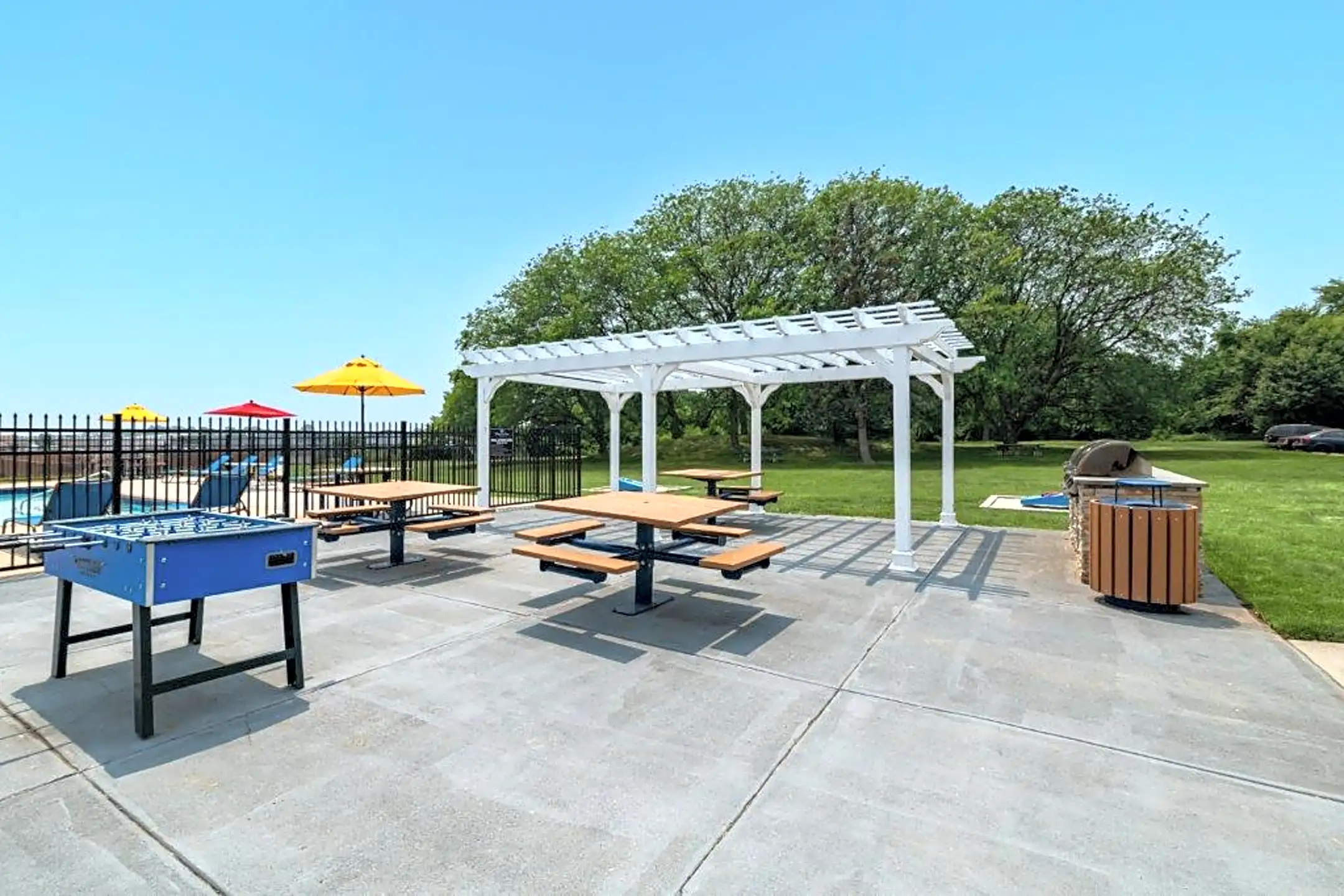 Patio / Deck - William Penn Village Apartment Homes - New Castle, DE