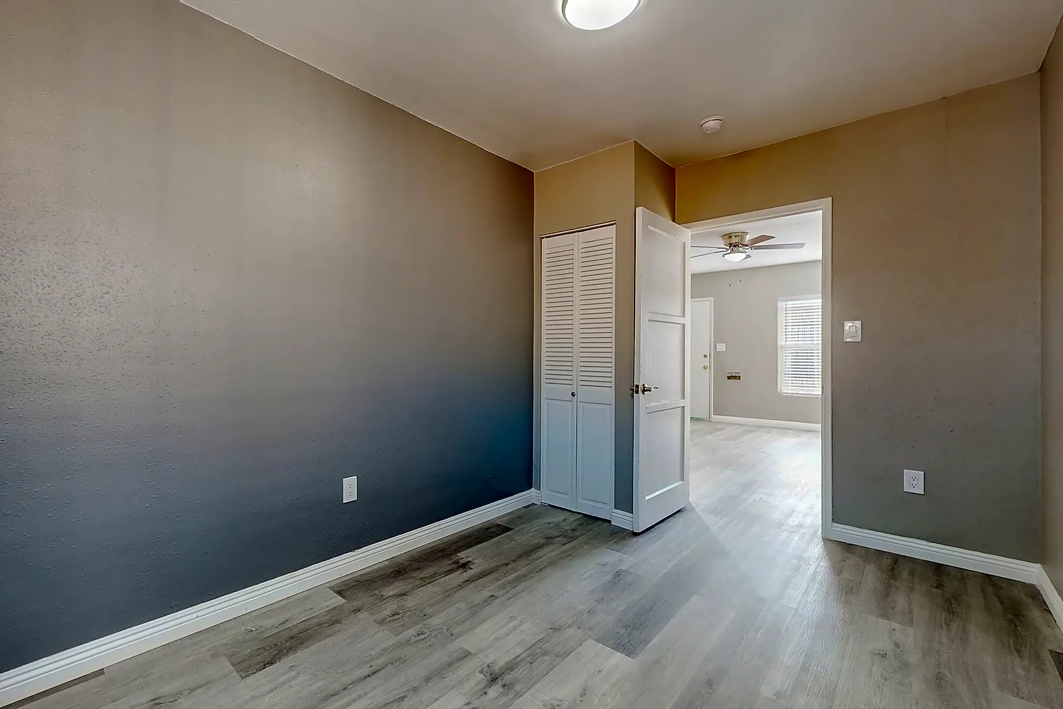 1000 N Sloan Ave 1000 N Sloan Ave unit 1004A Compton, CA Houses