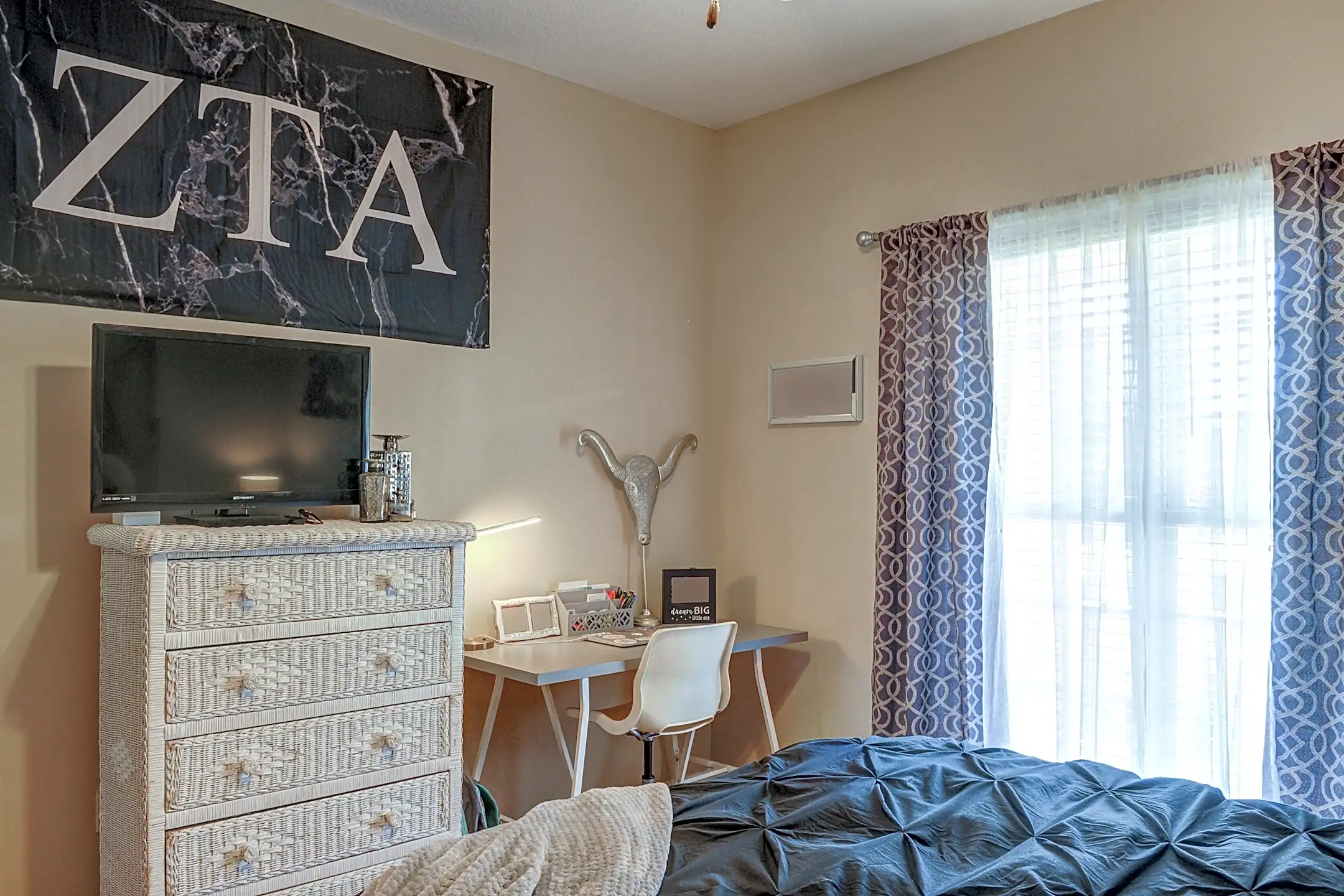 Planters Row 1102 Persimmon Path Statesboro, GA Apartments for Rent