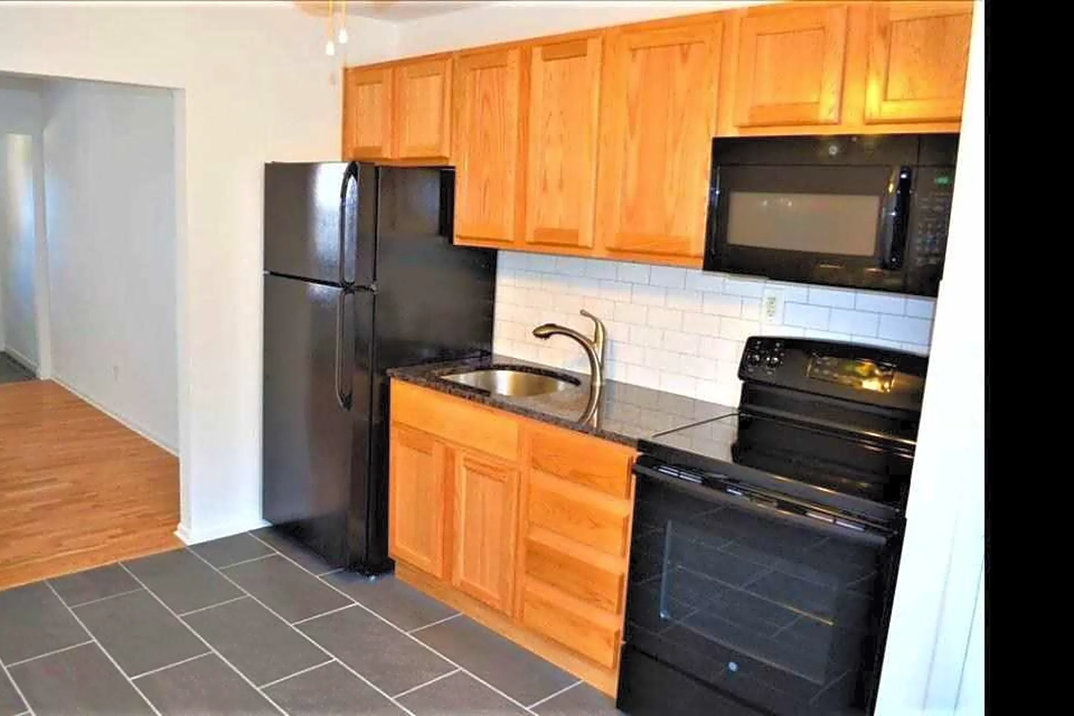 Drexel Briar 1240 Roosevelt Dr Havertown, PA Apartments for Rent