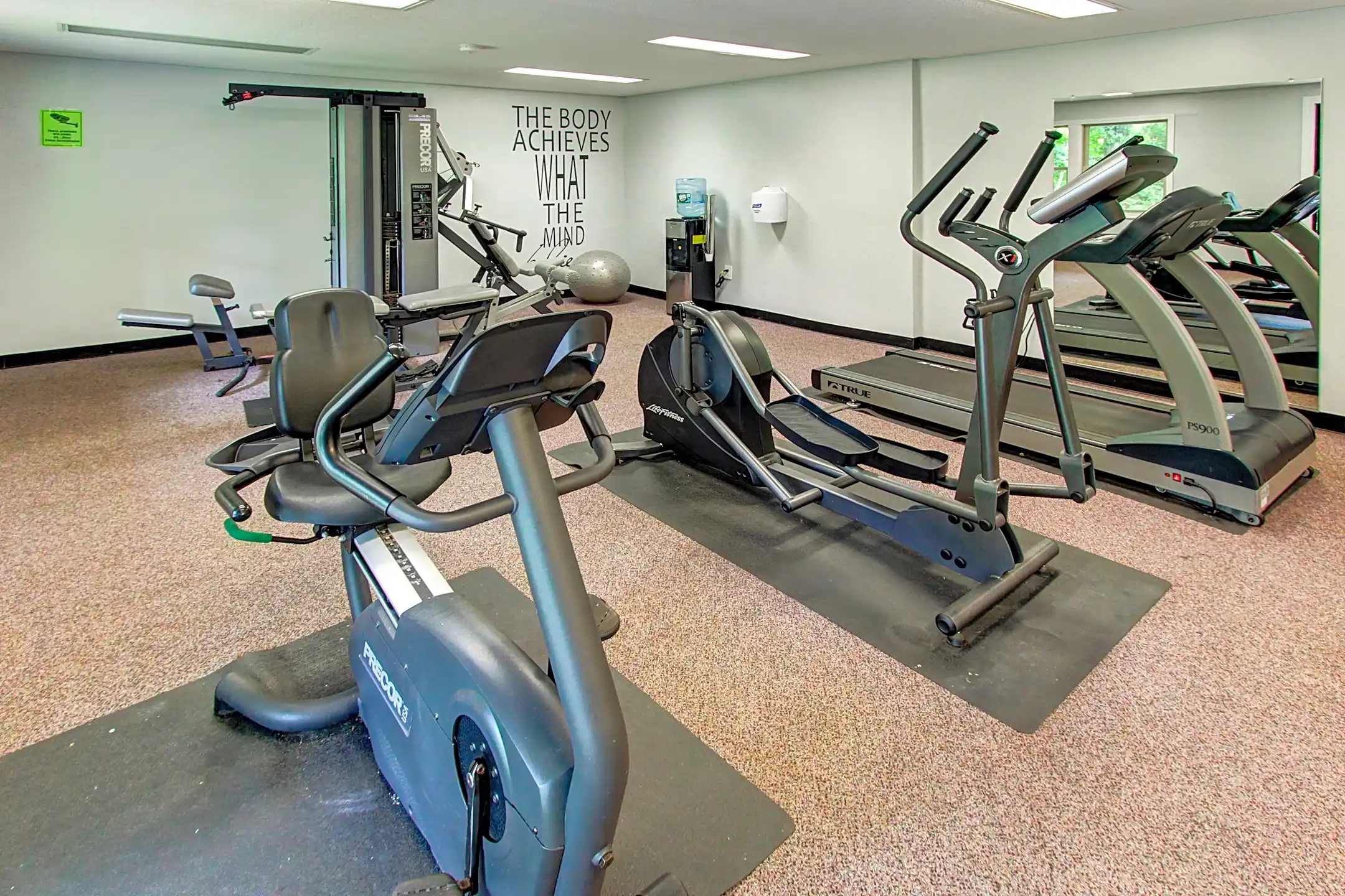 Phoenix Apartments Groton, CT 06340