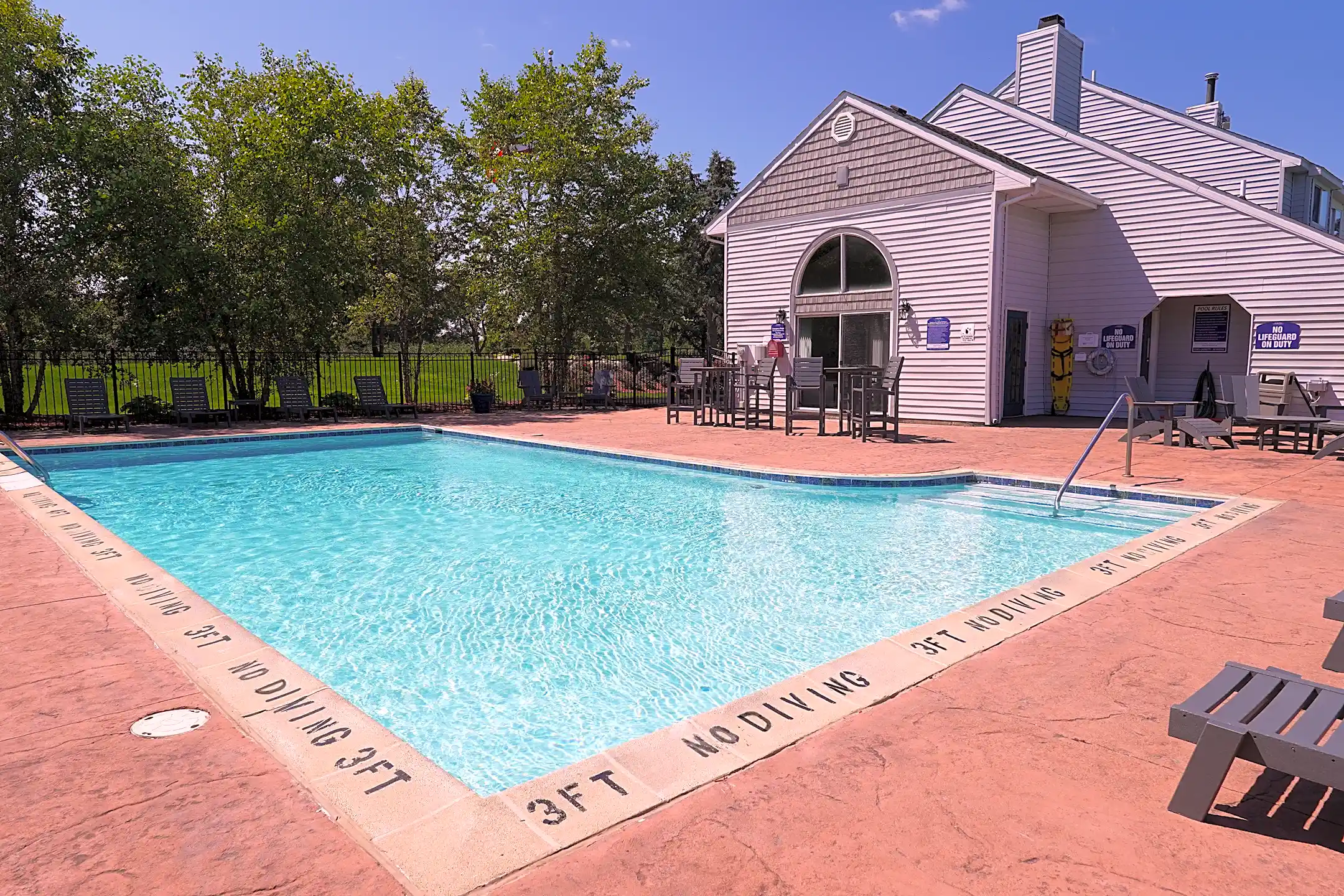 Meadowbrook Village Ann Arbor, MI 48103