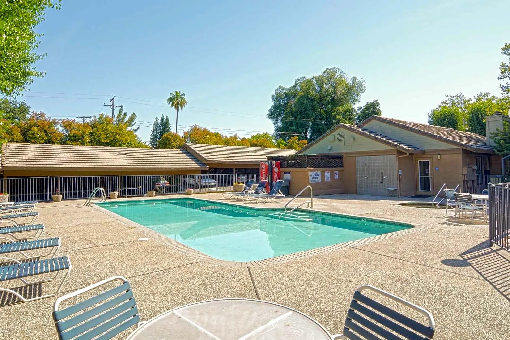 Pool - Heritage Oaks Apartments - Carmichael, CA