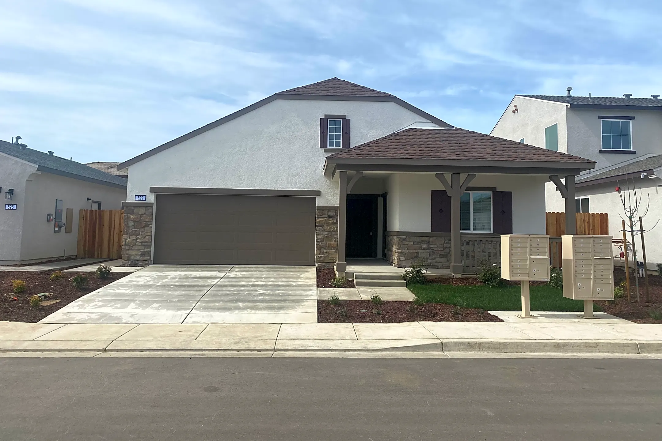 529 Bedfordshire Dr 529 Bedfordshire Dr unit SUITEB Patterson, CA