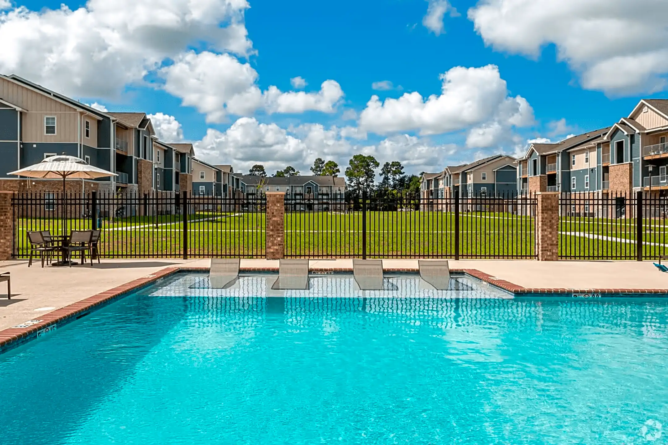 Encore At Power Center Apartments Lake Charles, LA 70607