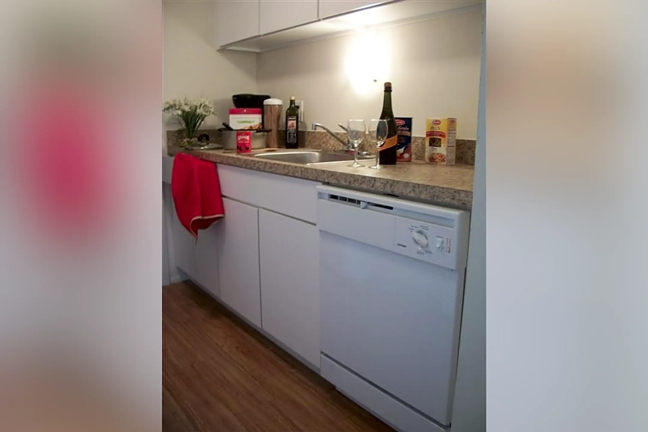 Willow Creek 15425 Wormer Redford, MI Apartments for Rent Rent.