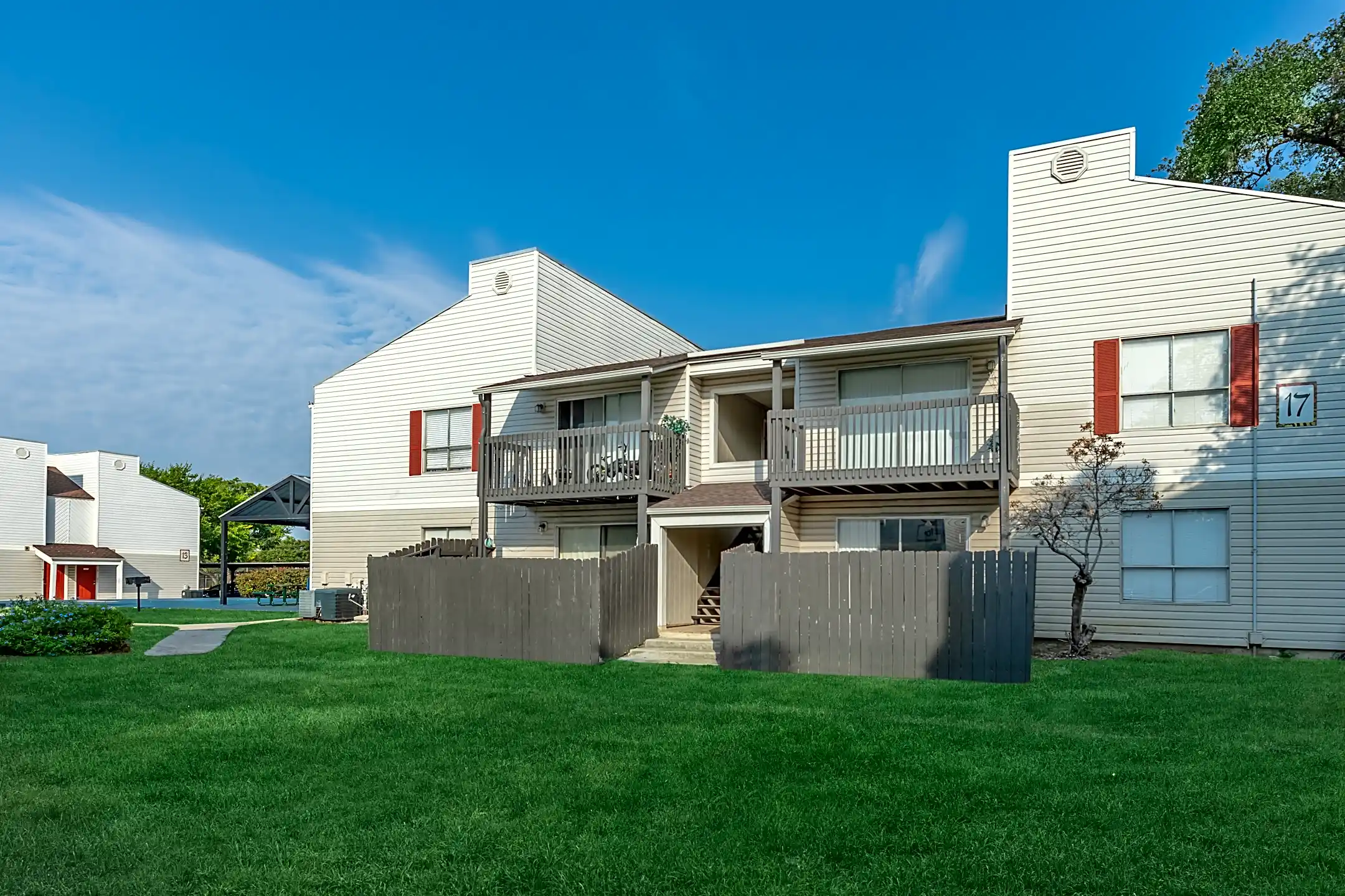 Broadway Oaks 10014 Broadway San Antonio, TX Apartments for Rent