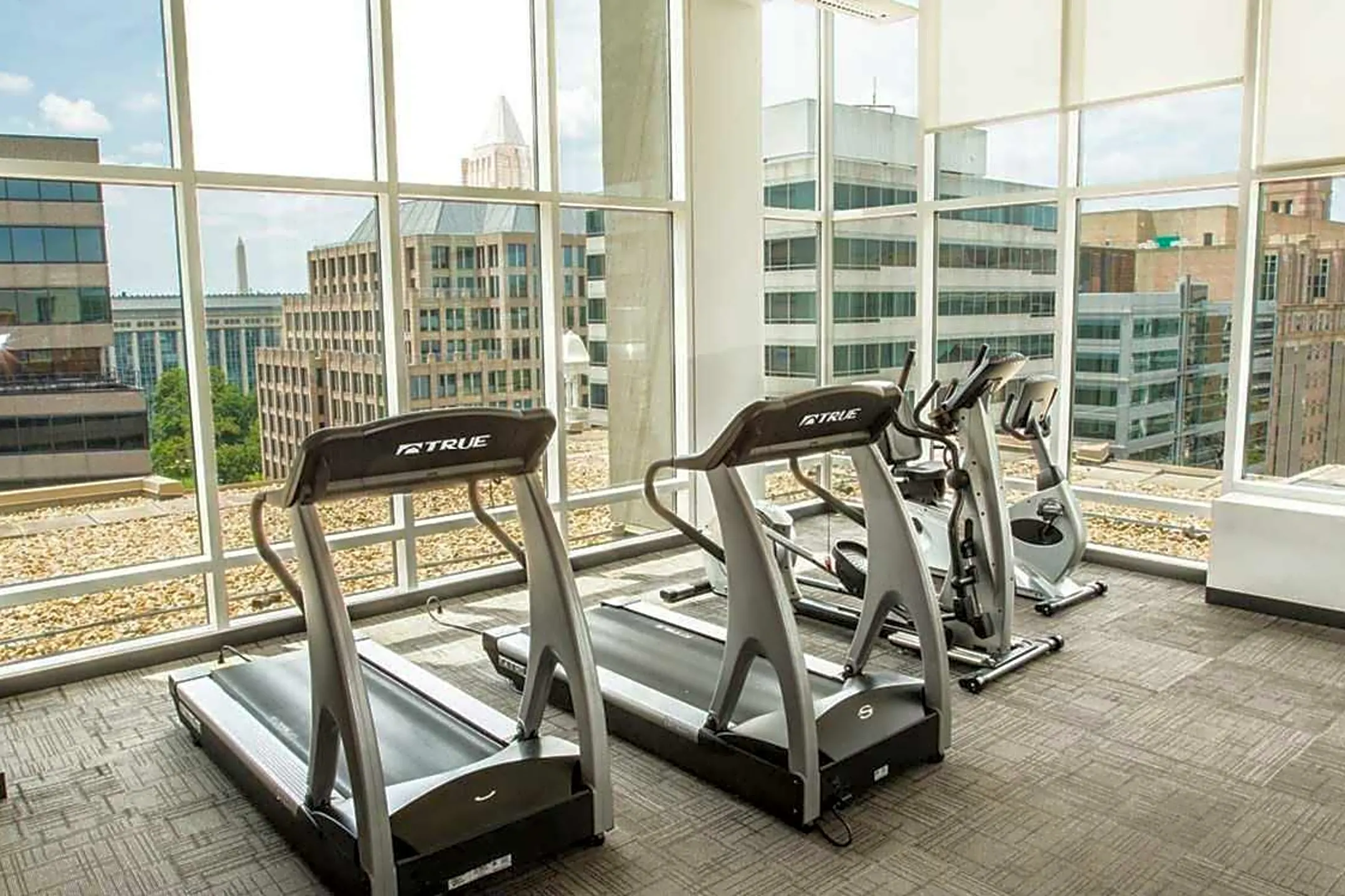 Fitness Weight Room - Zen Apollo - Washington, DC
