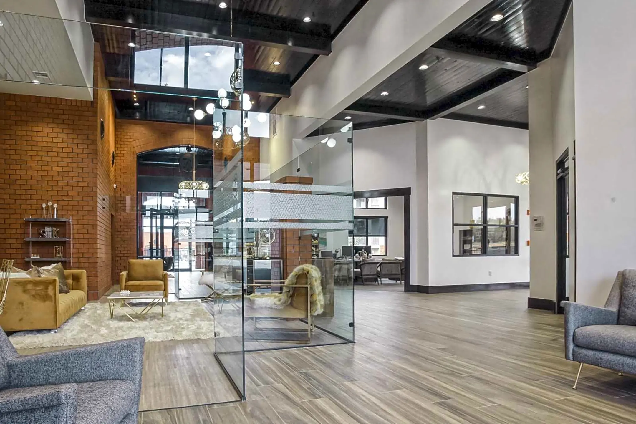 71 Apts Tulsa