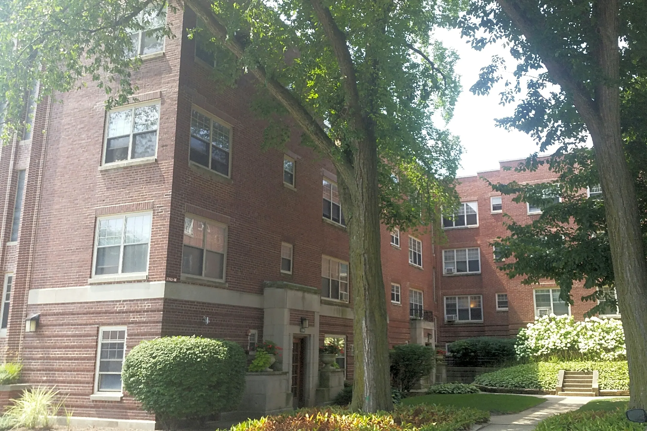 Hampton Park - 2760 Hampton Pkwy | Evanston, IL Apartments for Rent | Rent.