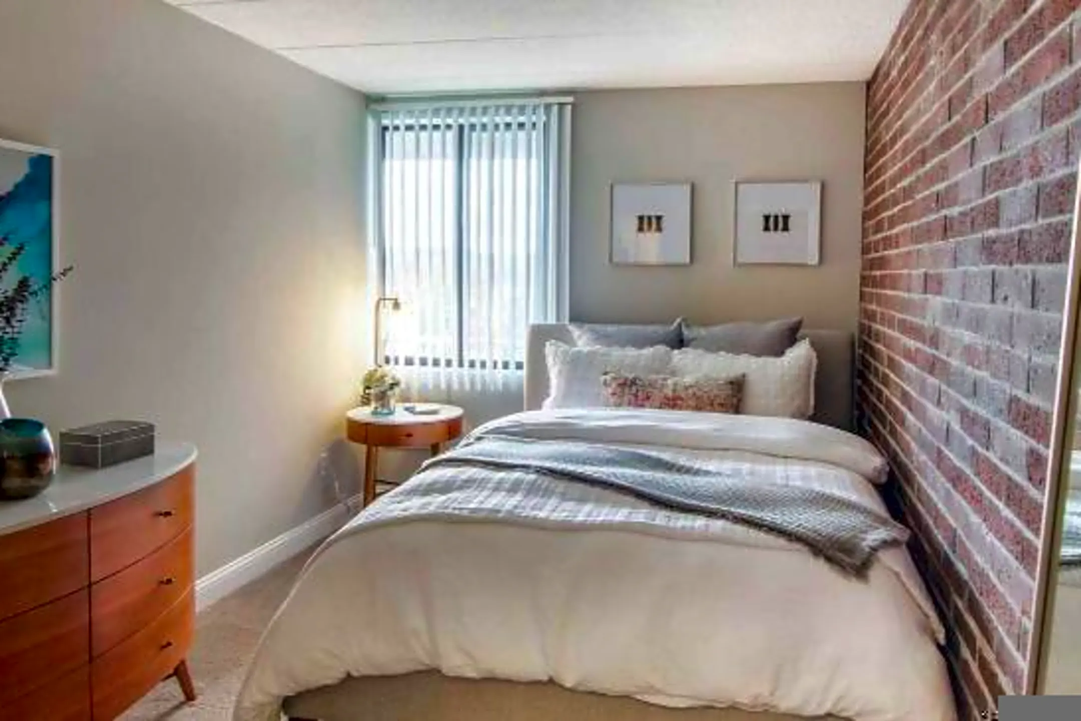 1610 Worcester Rd 1610 Worcester Rd unit B628 Framingham, MA Houses