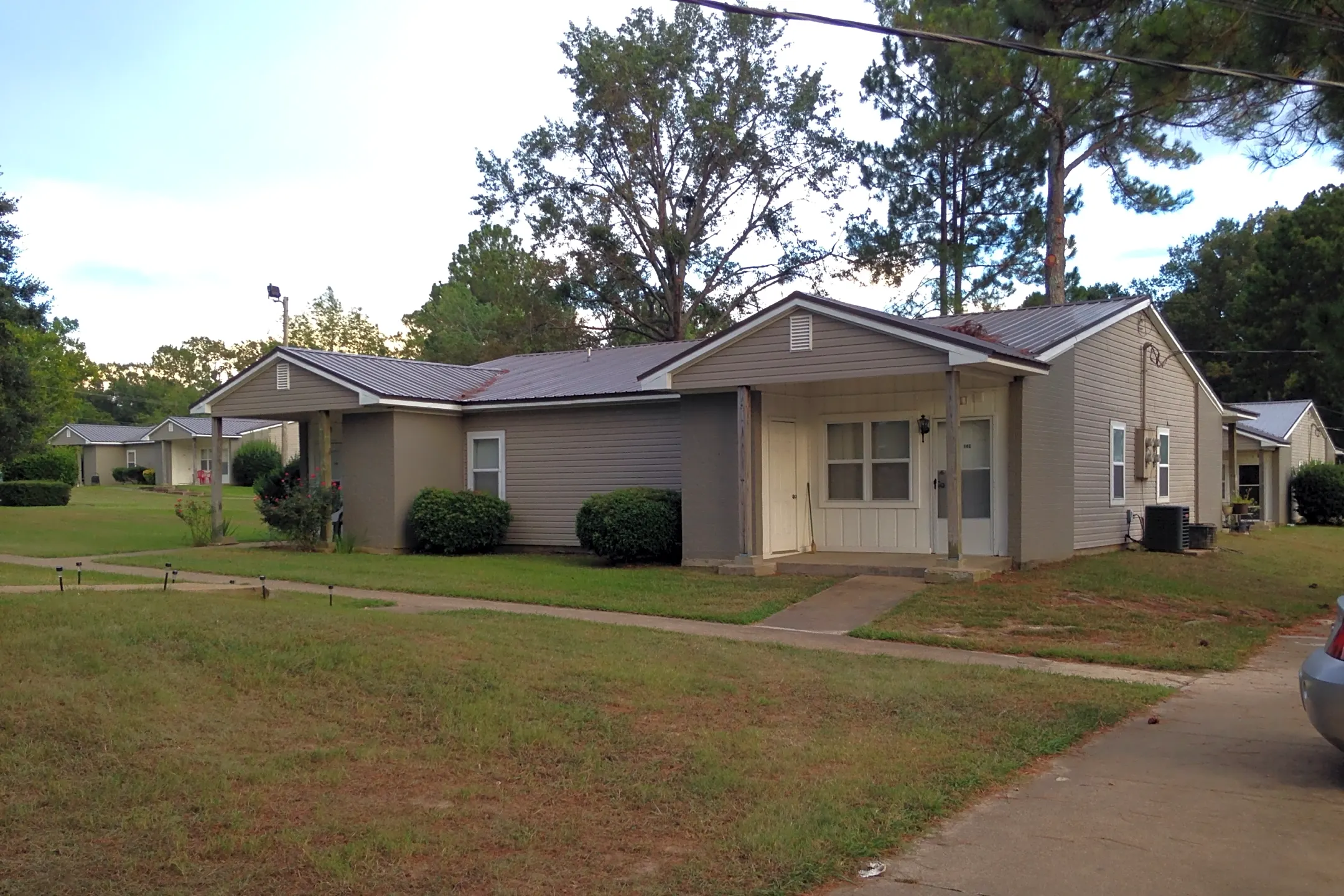 Lula B Covington Apartments Apartments Canton, MS 39046