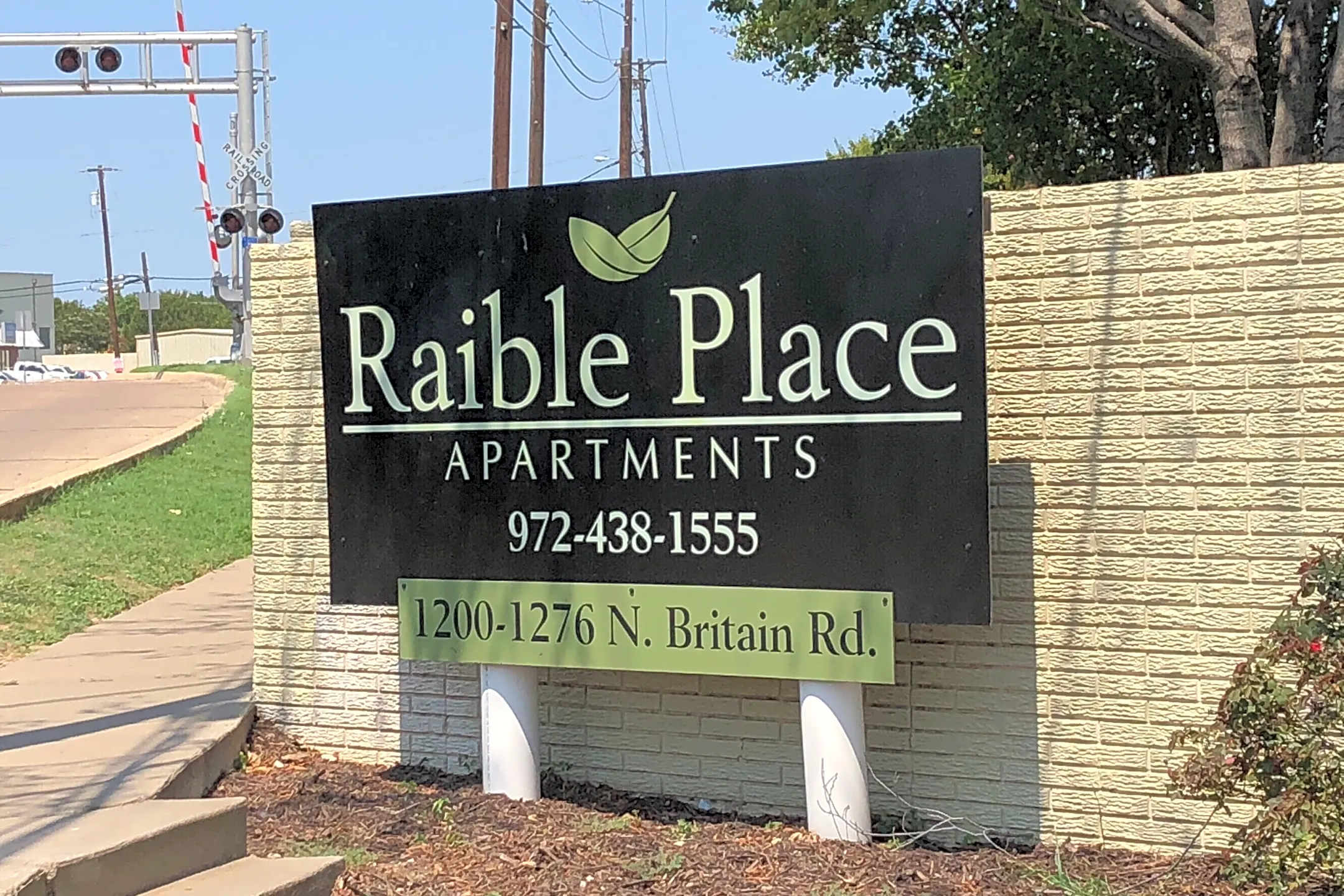 Pool - Raible Place Apartments - Irving, TX
