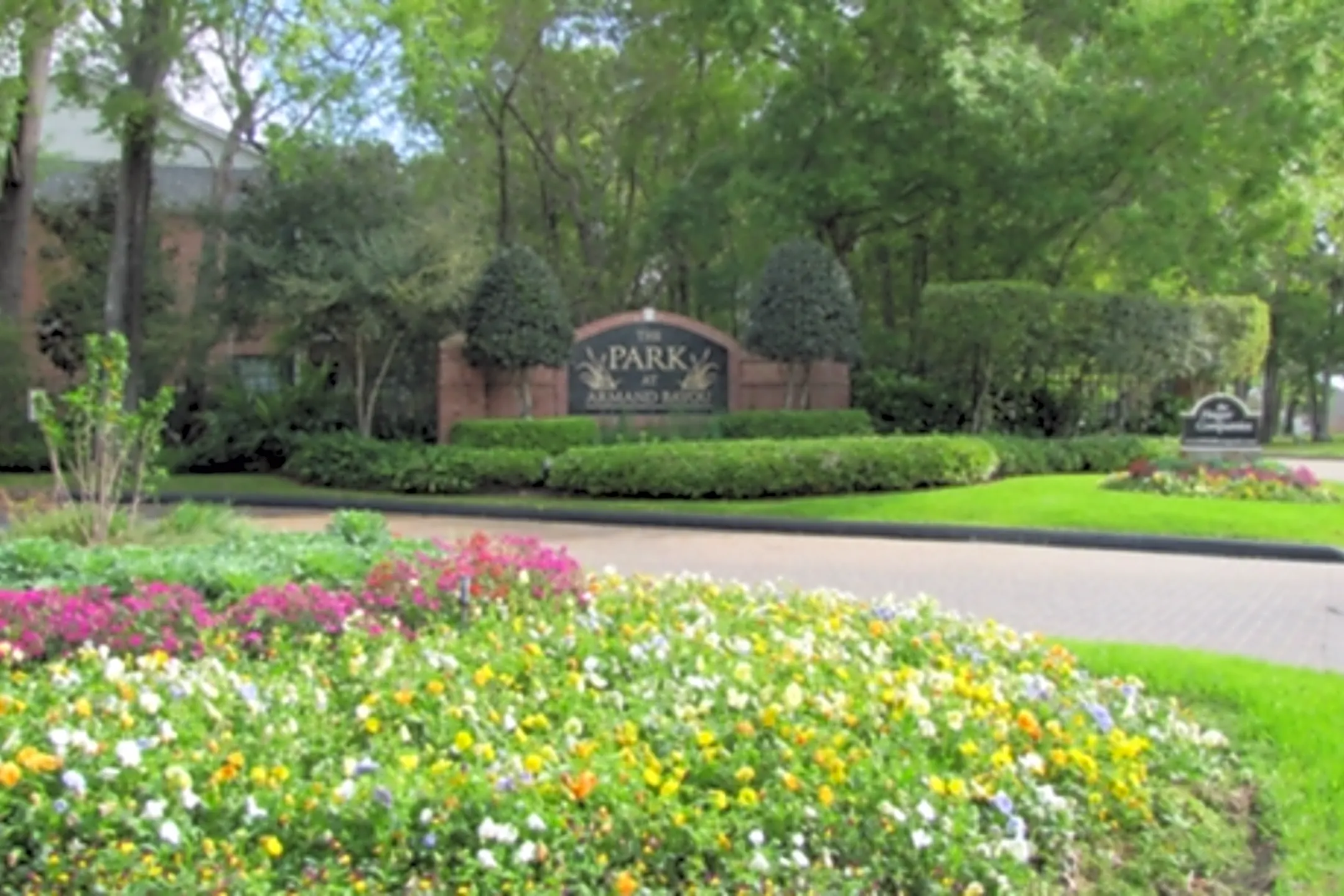 The Park At Armand Bayou Clear Lake Apartments