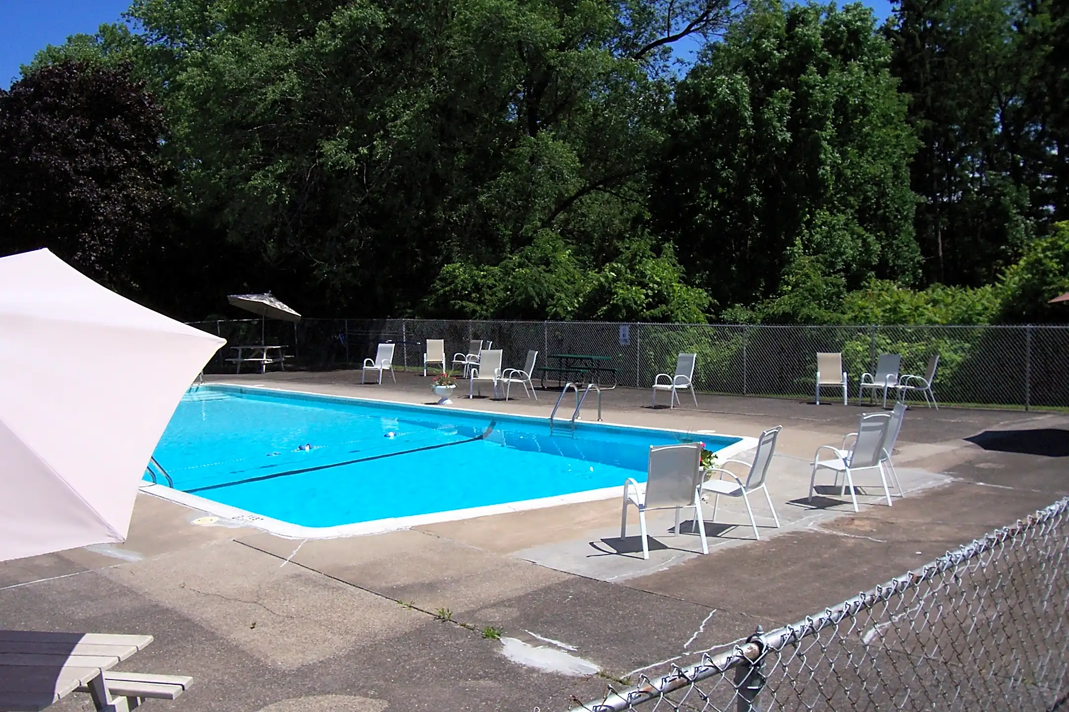 Woodridge Apartments 100 Woodridge Ct Rochester, NY Apartments for