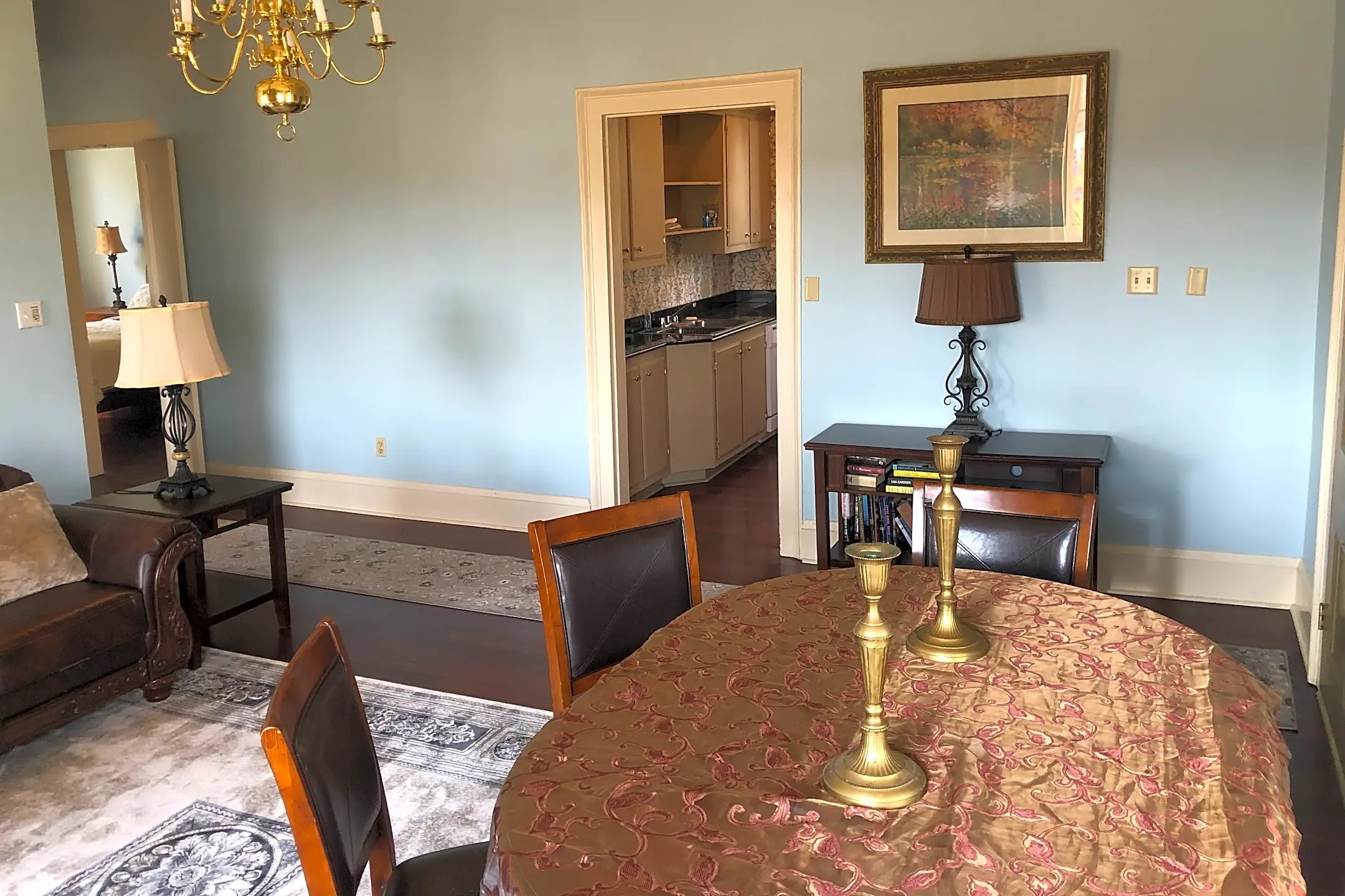 305 N Rankin St Apartments Natchez, MS 39120