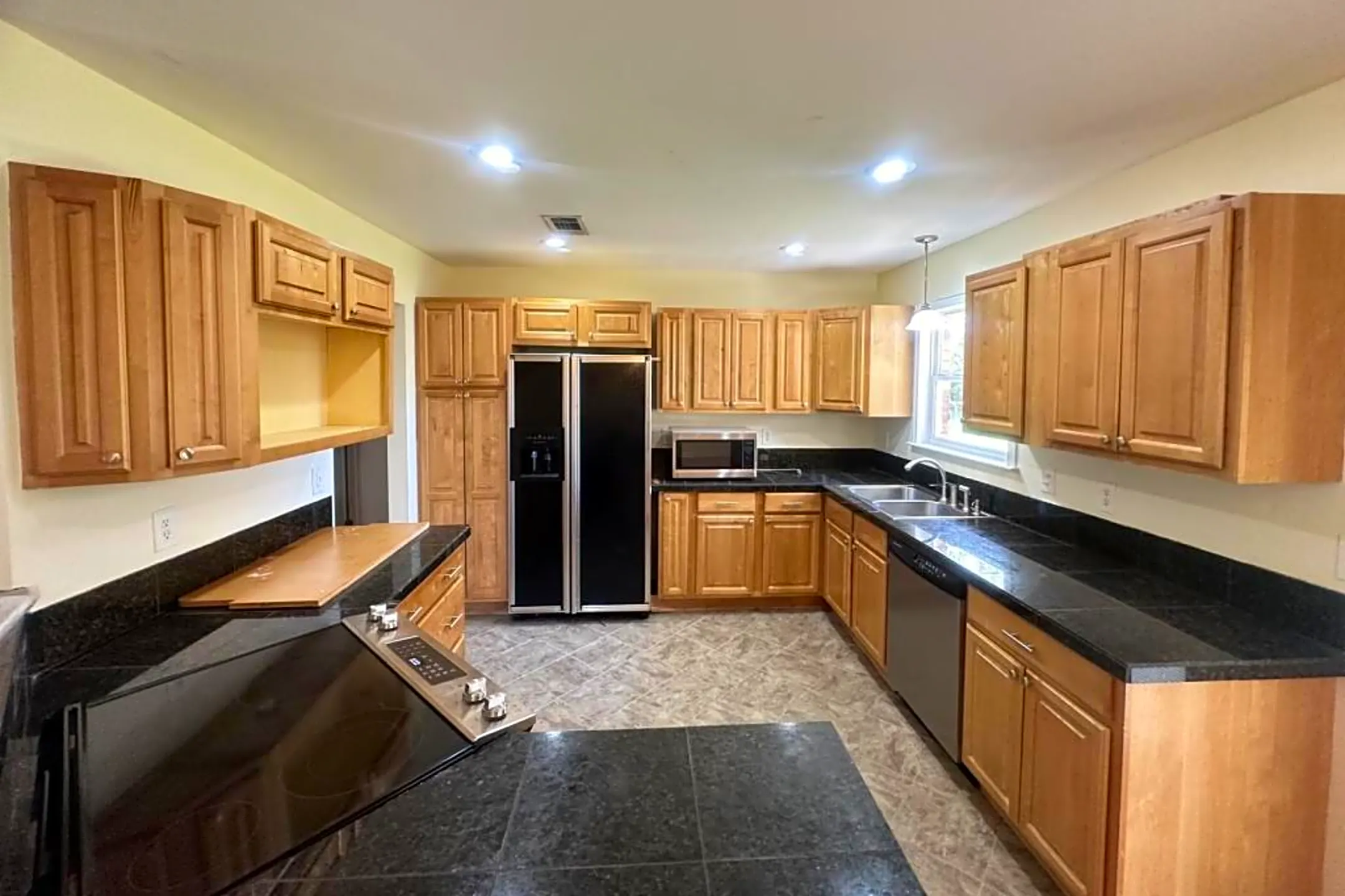 853 Lakewood Pl Biloxi, MS Houses for Rent Rent.