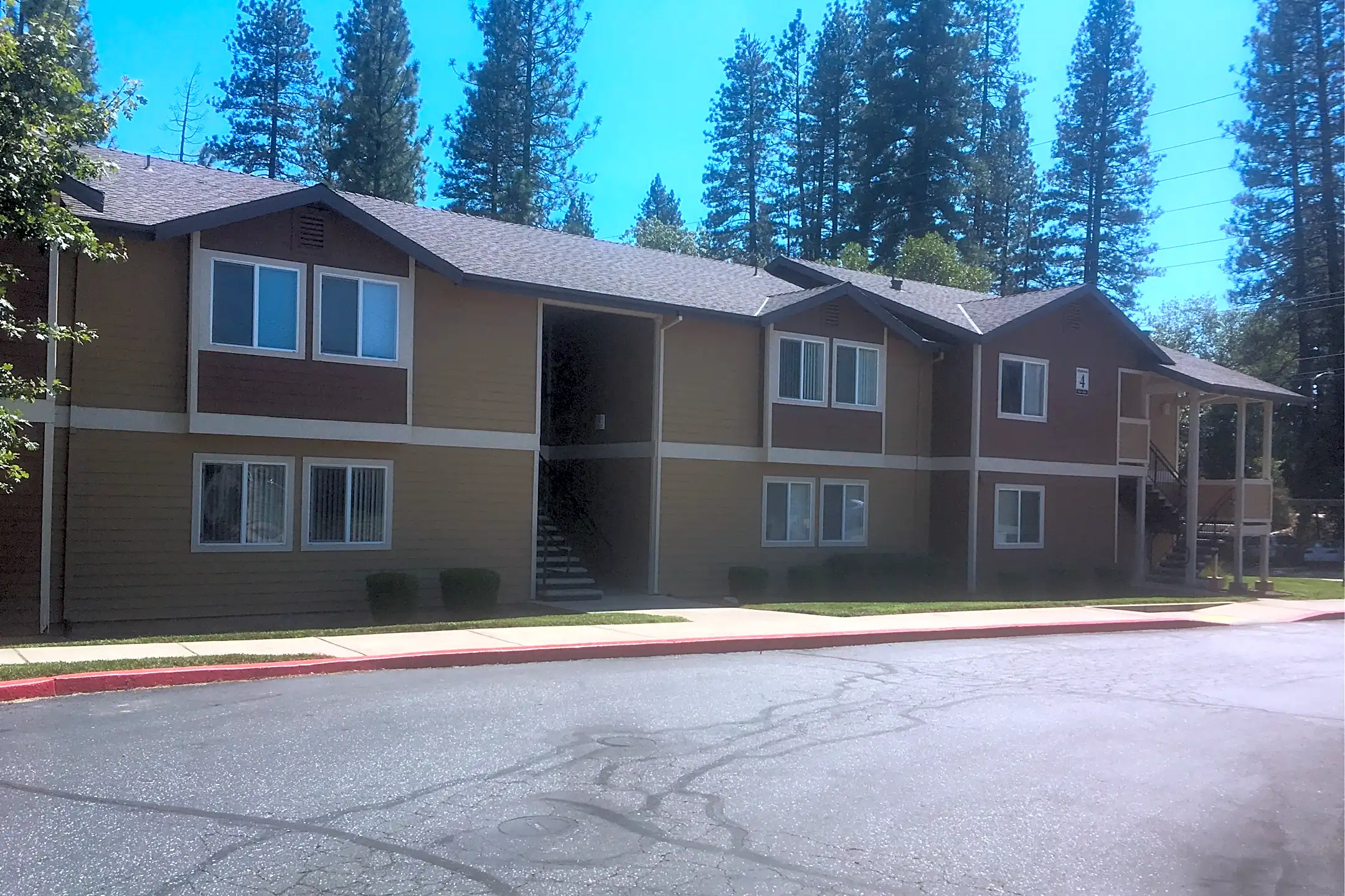 Glenbrook Apartments Apartments Grass Valley, CA 95945