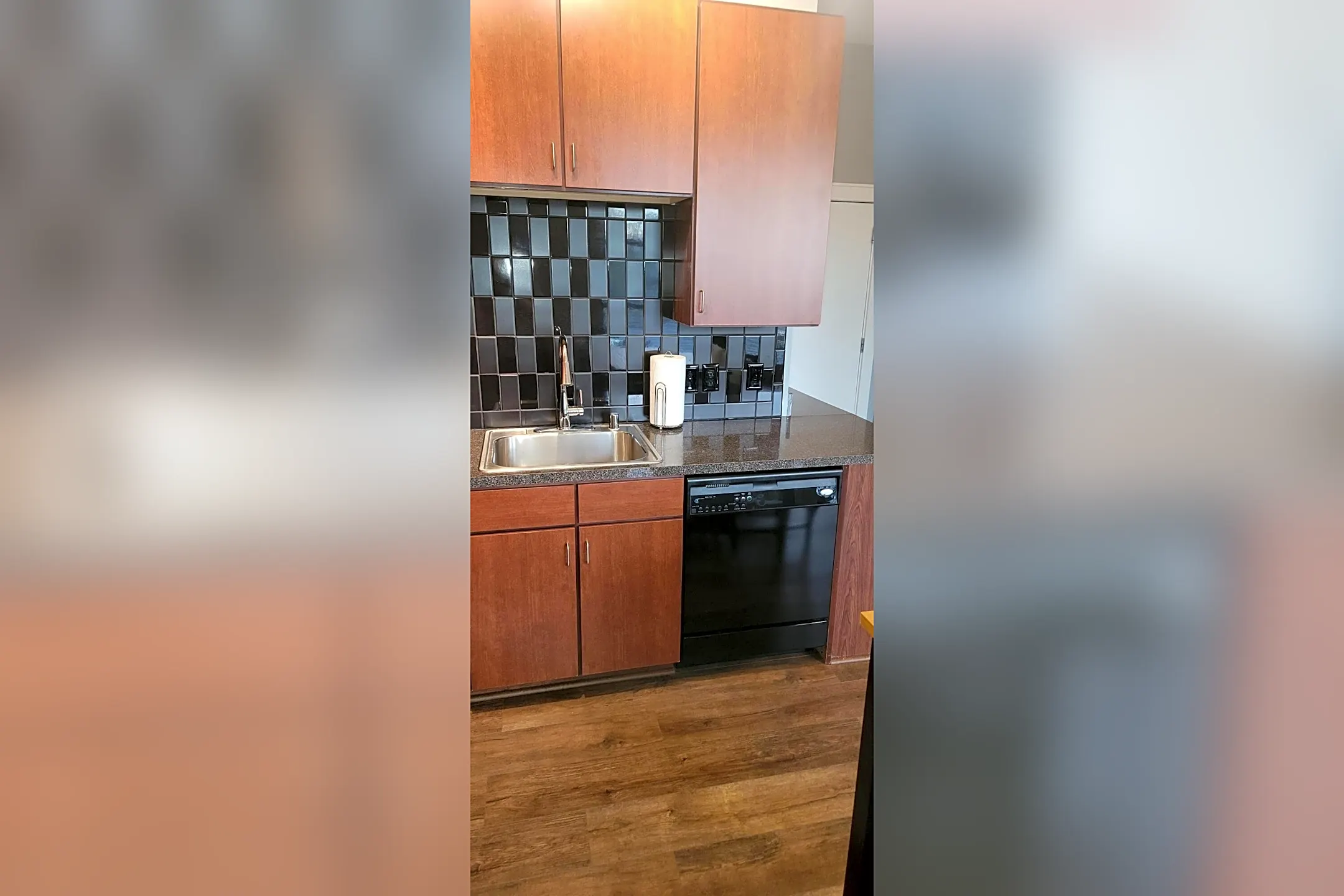Kitchen - 250 S Martin Luther King Blvd #215 - Lexington, KY