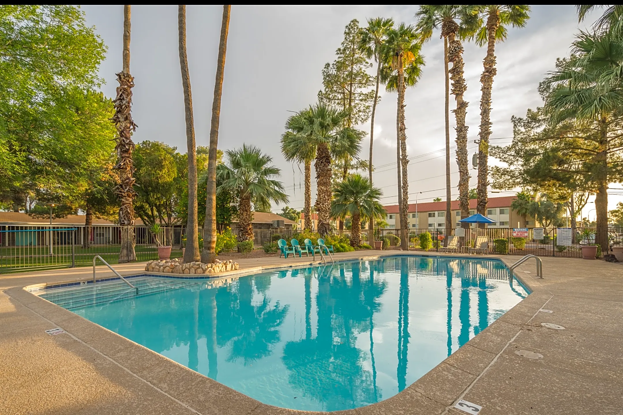 Pool - Parkside Apartment Homes - Tempe, AZ