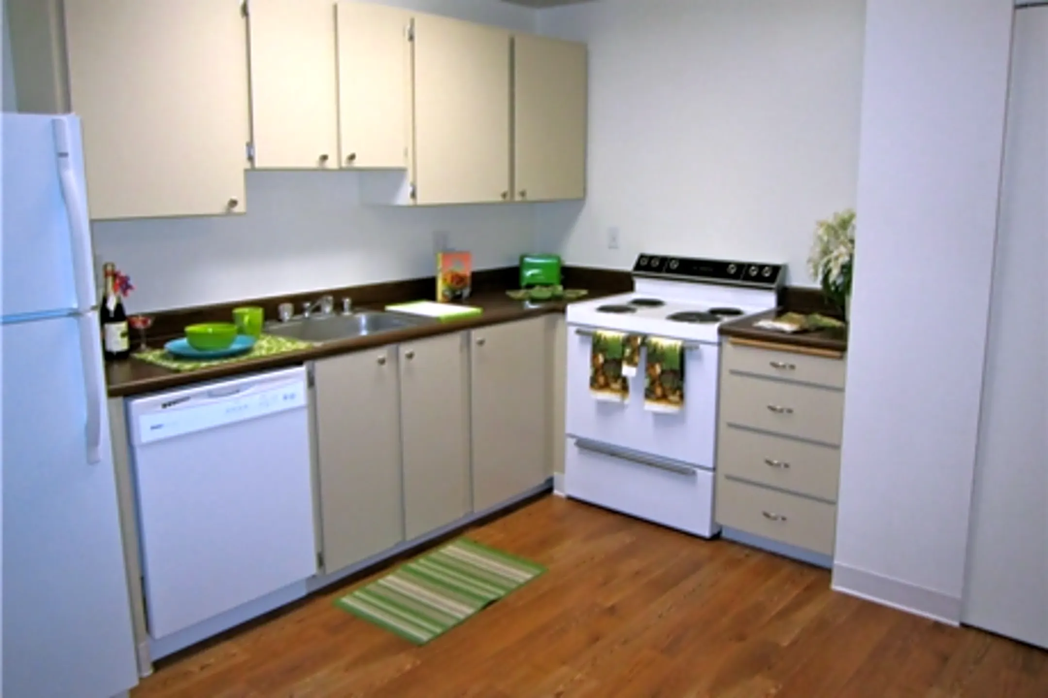 Glenmoor Green 4602 Tieton Dr Yakima, WA Apartments for Rent Rent.