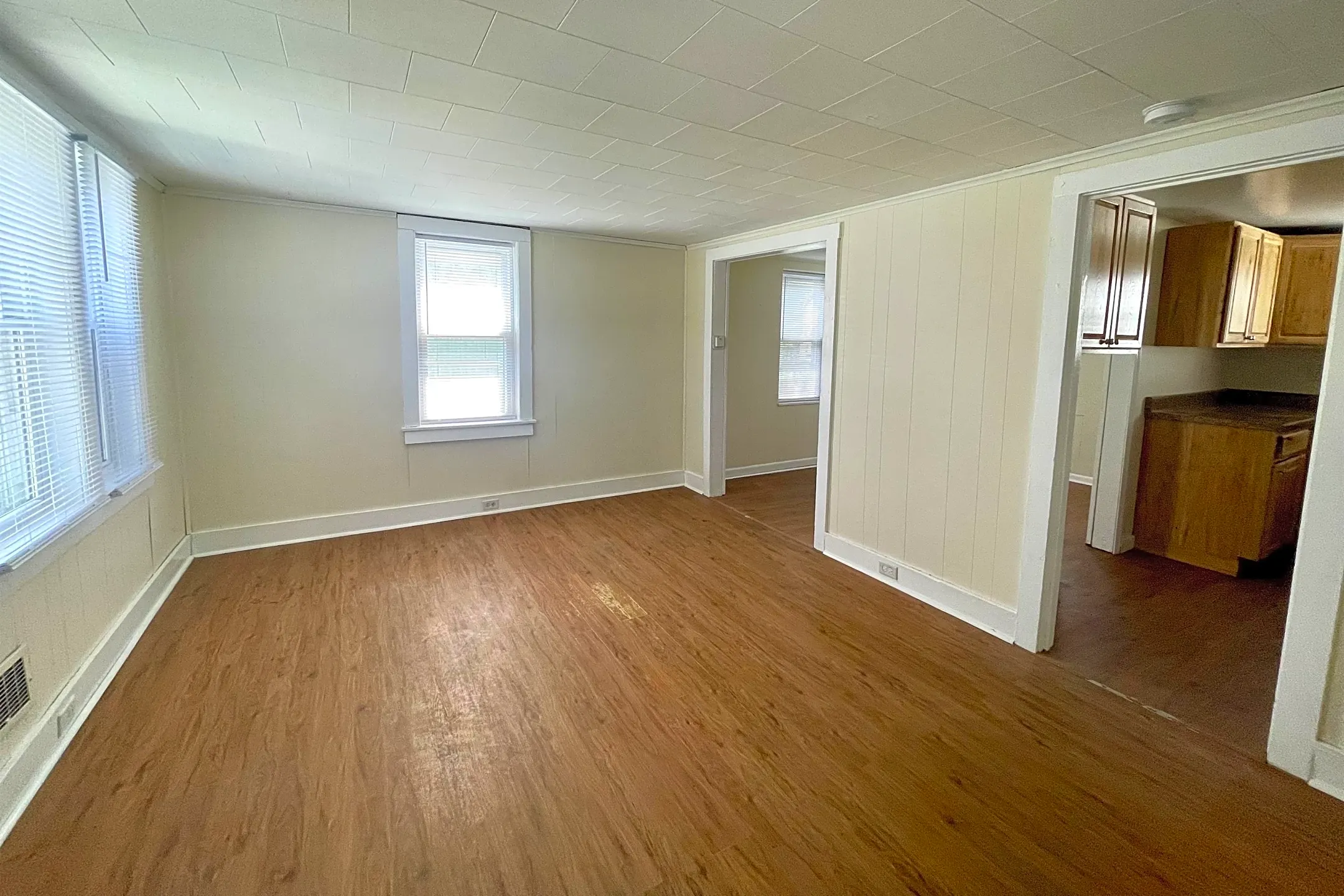 133 1/2 Clinton Ave Houses Cortland, NY 13045