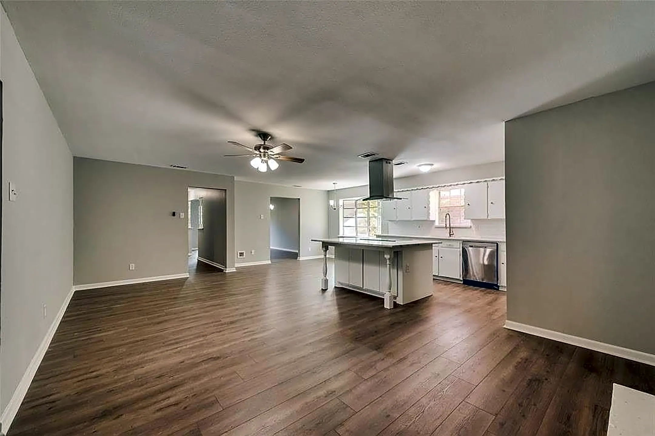 8423 Cadenza Ln | Dallas, TX Houses for Rent | Rent.