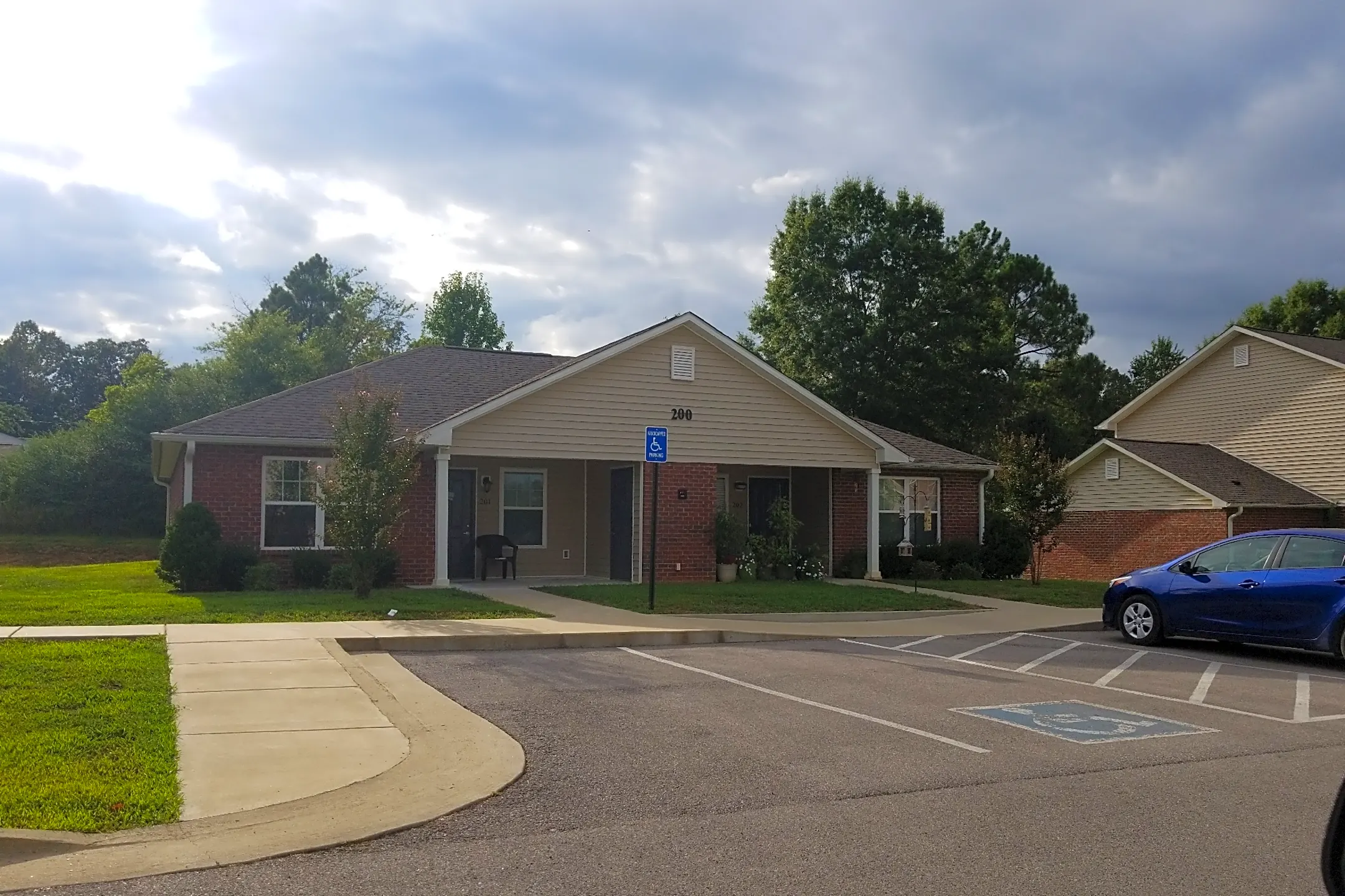 Canter Chase Apartments 1105 Clearview Ave Lawrenceburg, TN Apartments for Rent Rent.