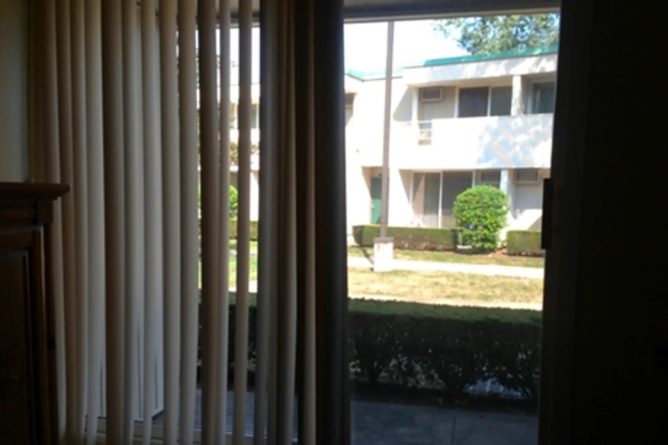 Walnut Hill Apartments Route 9w West Haverstraw, NY Apartments for