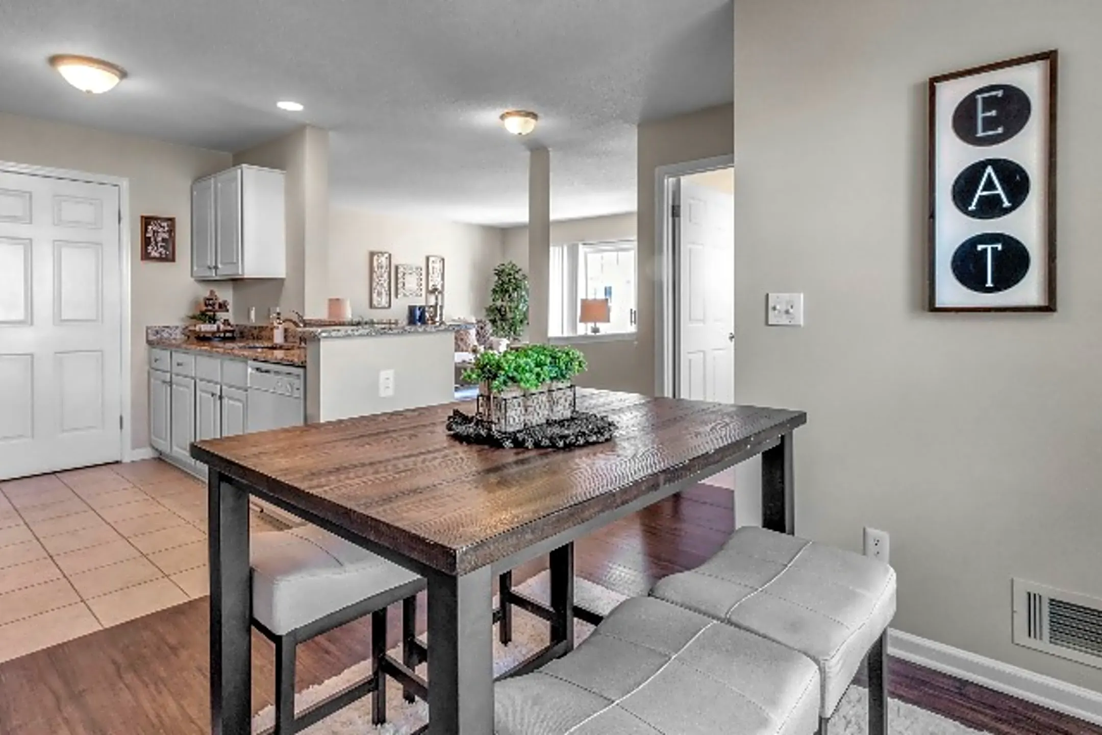 Autumn Creek Apartments East Amherst, NY 14051