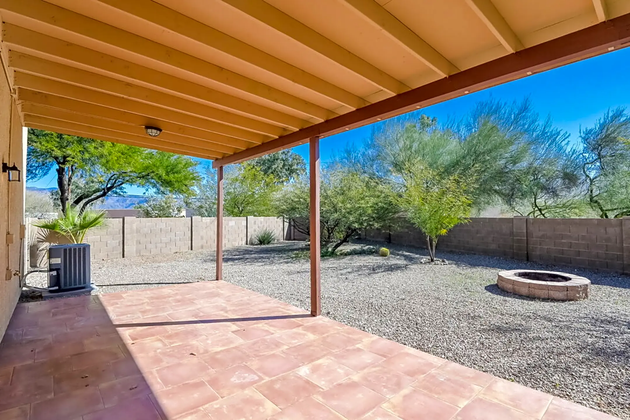4298 E Wading Pond Dr Houses Tucson, AZ 85712