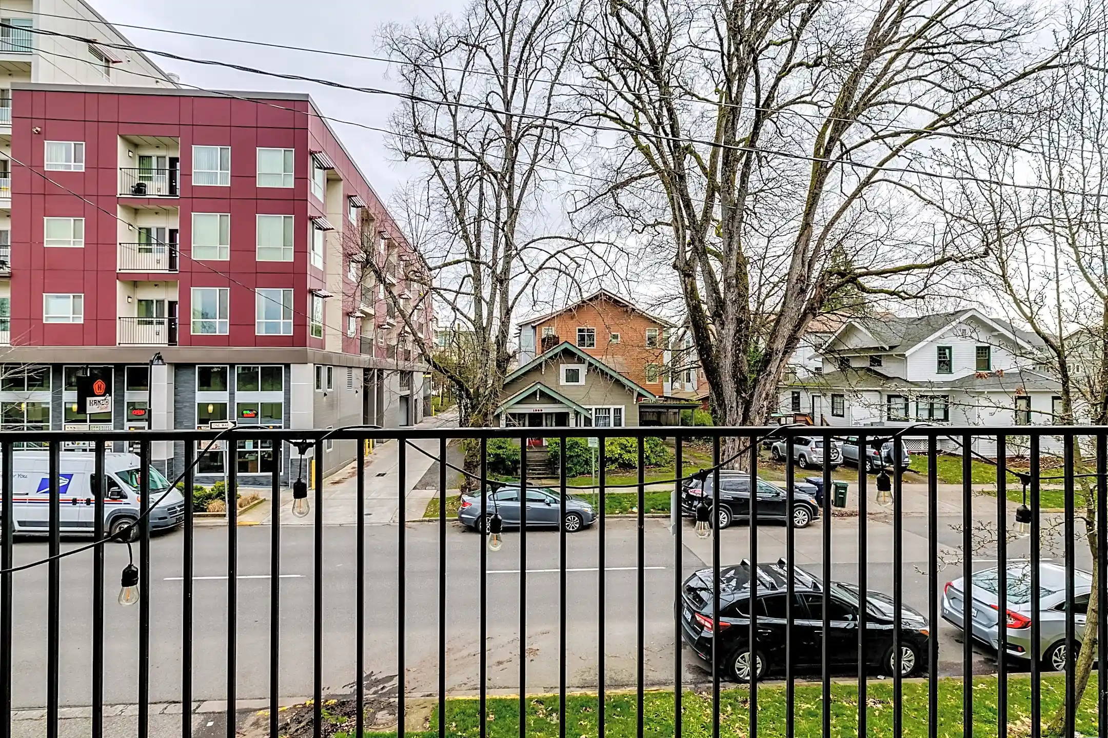 The Duck Flats Student Housing 945 Patterson St Eugene, OR