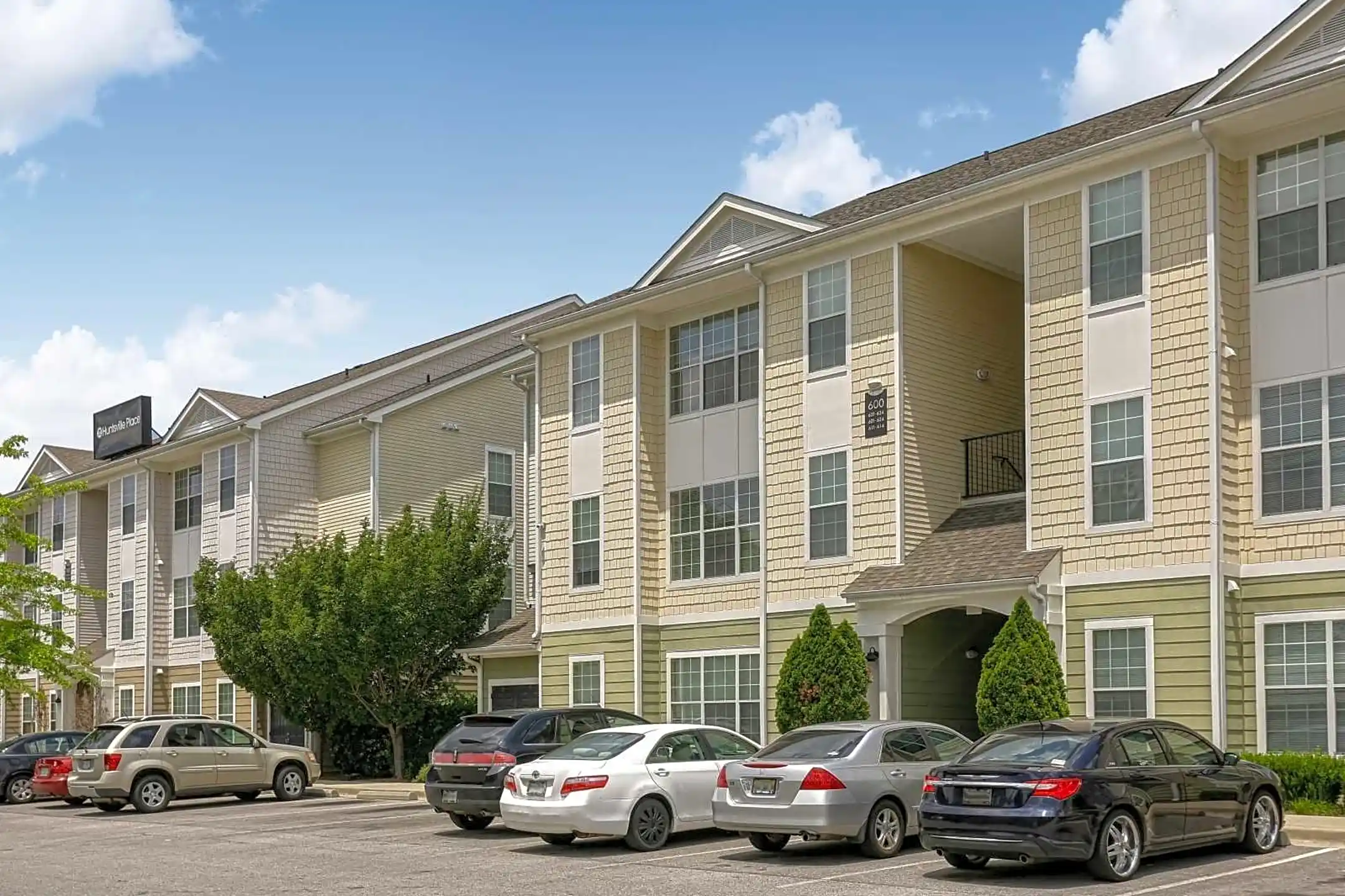 Building - Huntsville Place - Huntsville, AL