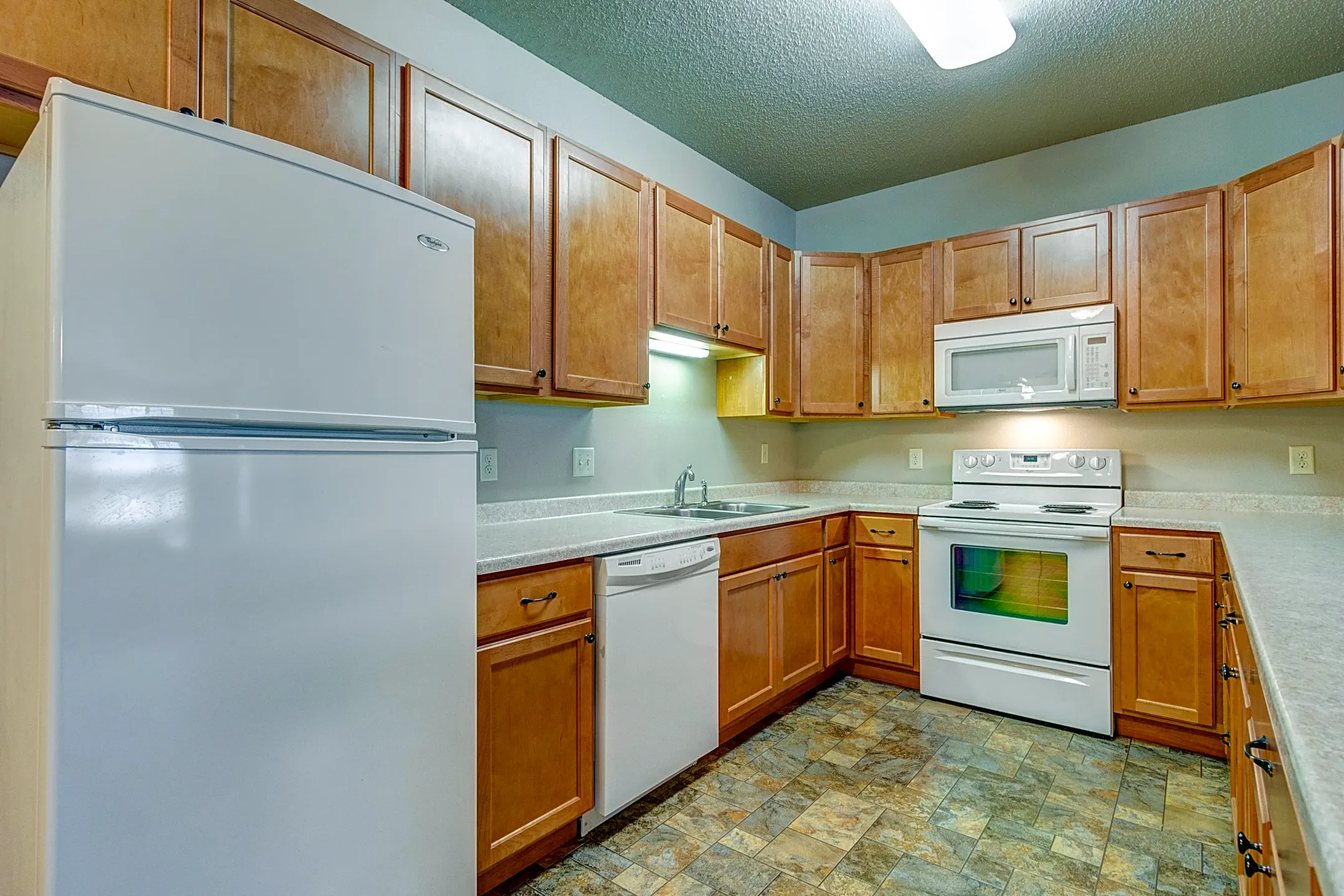 Long Lake Apartments Detroit Lakes, MN 56501